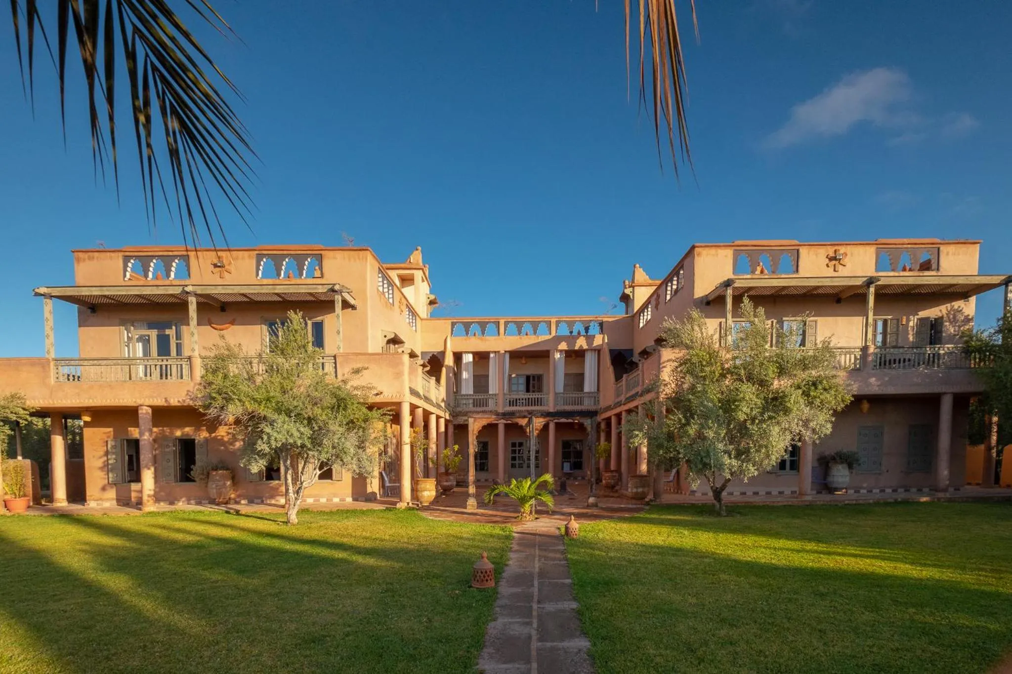 Facade/entrance in SOBOL Le Chant des Oliviers