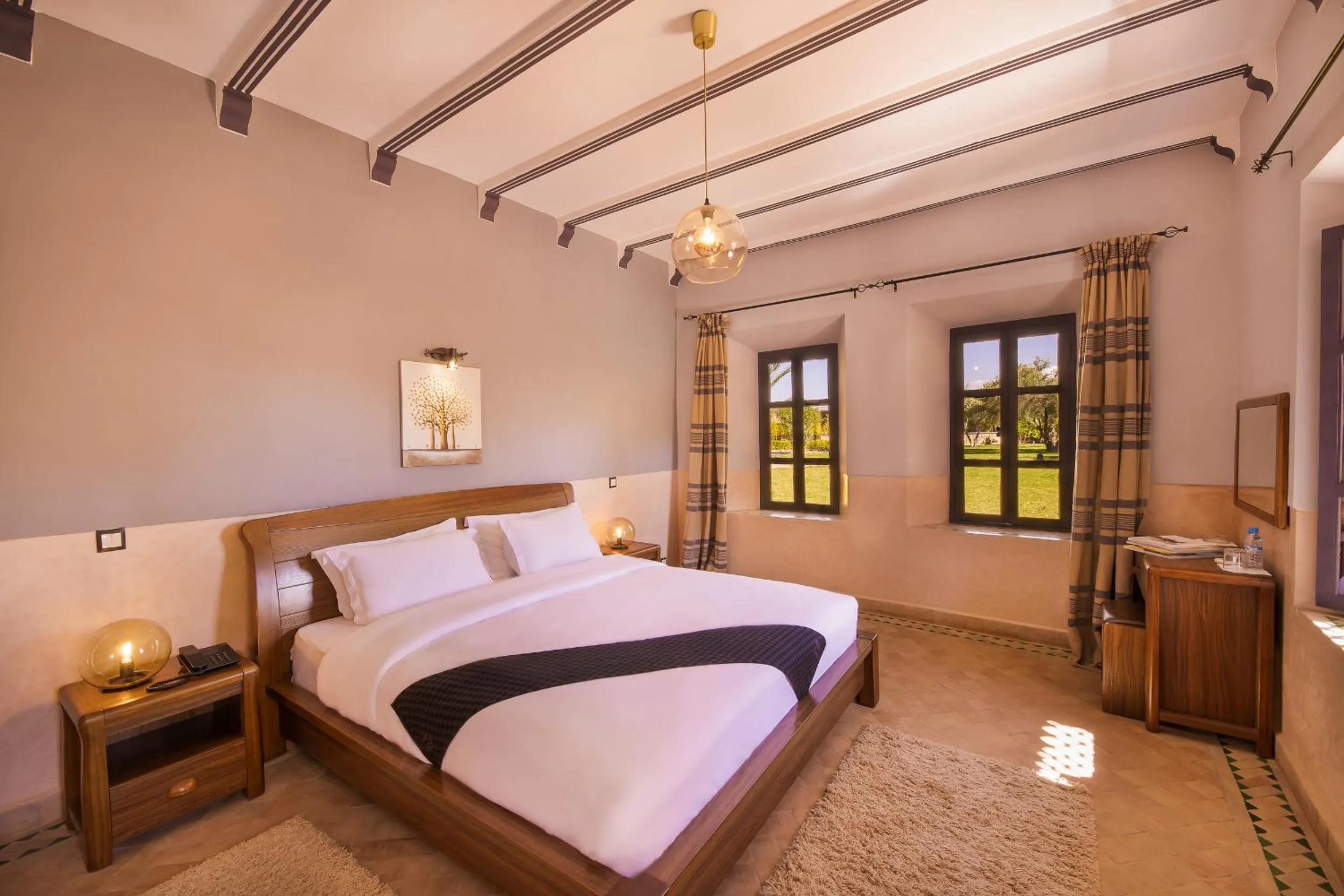 Bed in SOBOL Le Chant des Oliviers