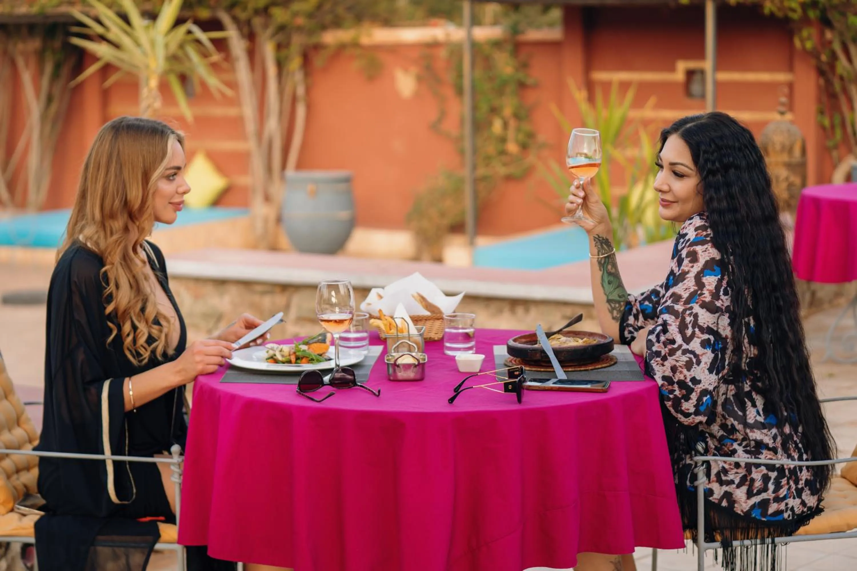 Restaurant/places to eat in SOBOL Le Chant des Oliviers