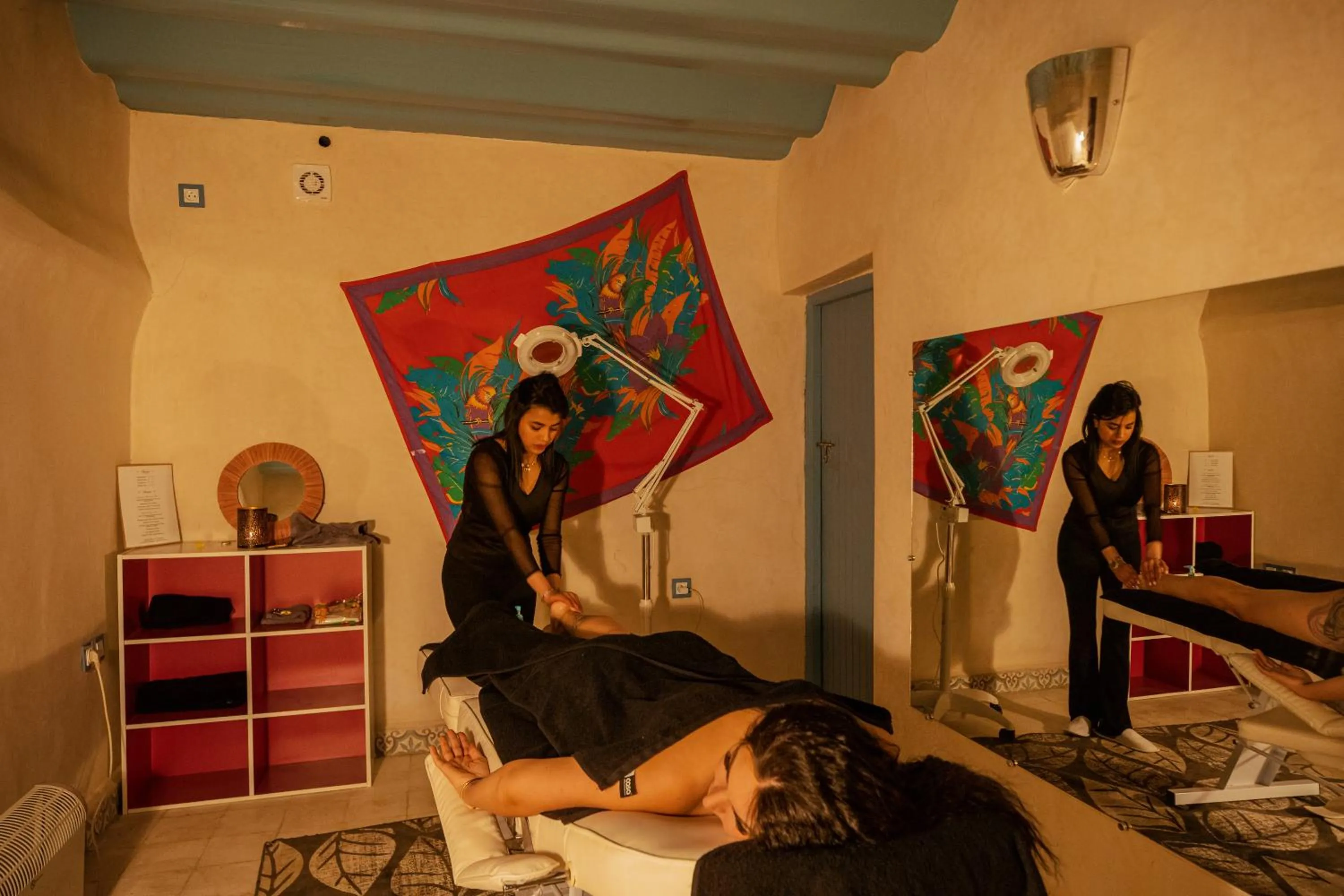 Massage in SOBOL Le Chant des Oliviers