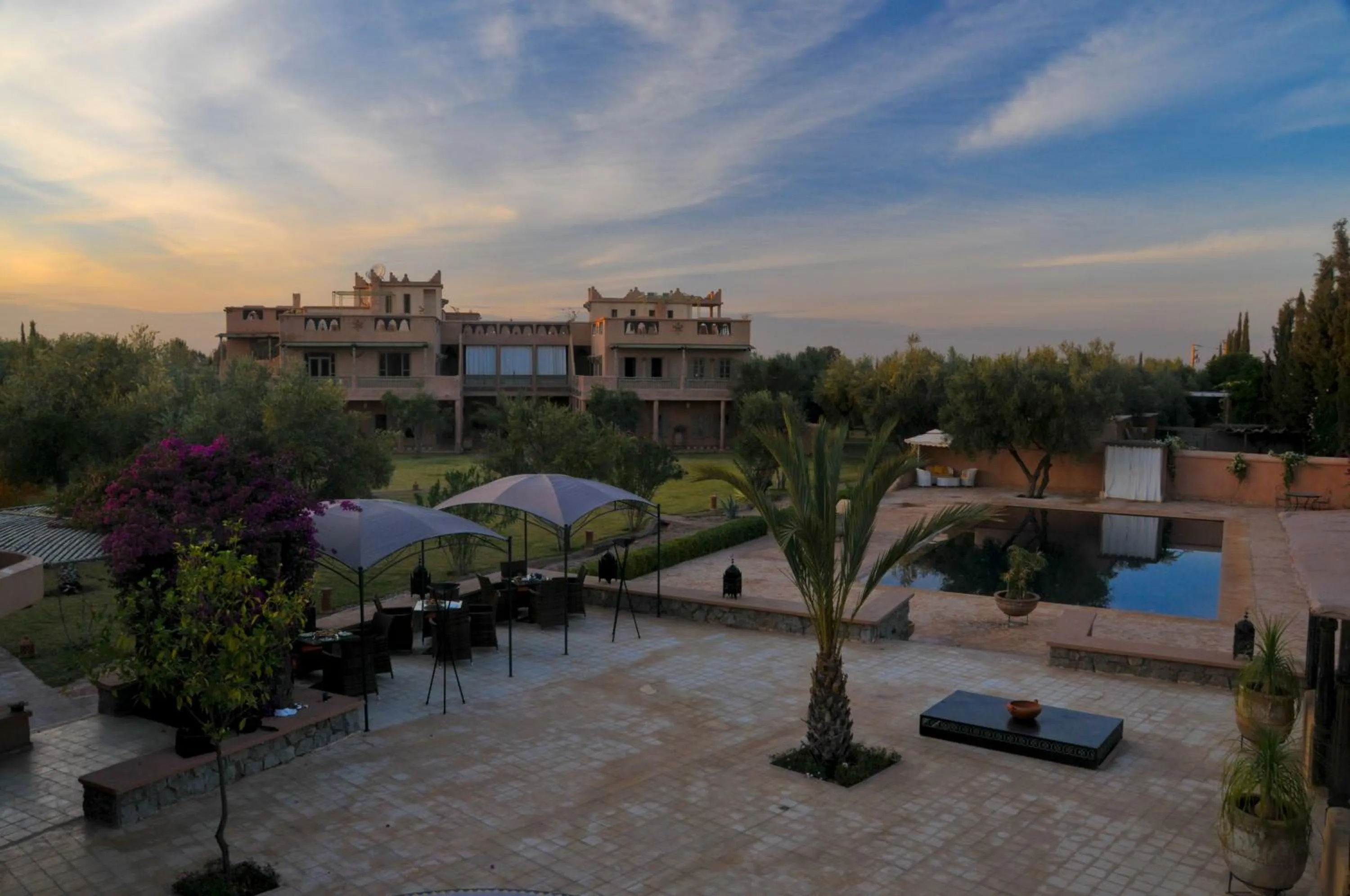 Area and facilities in SOBOL Le Chant des Oliviers