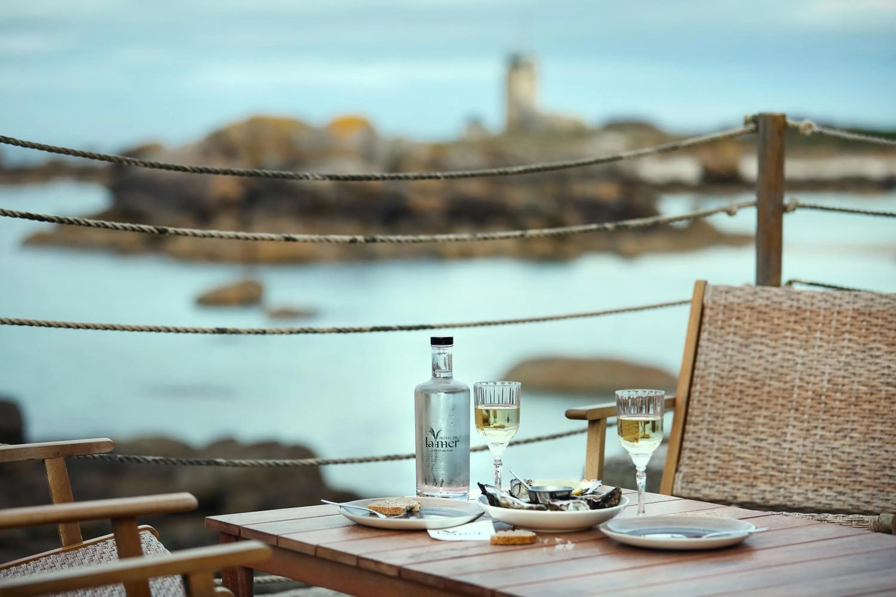 Patio in Hôtel de la Mer & Spa
