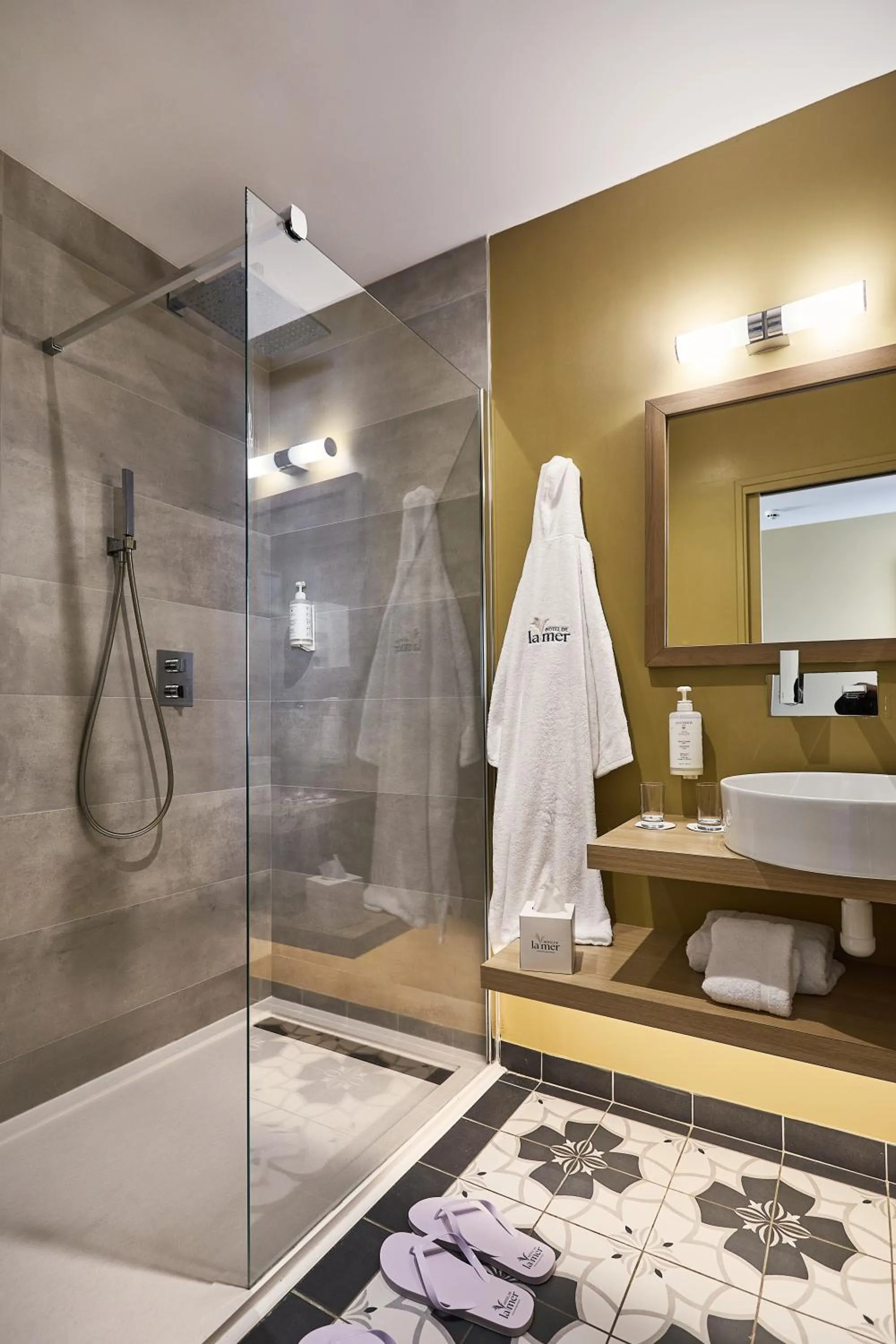 Shower in Hôtel de la Mer & Spa