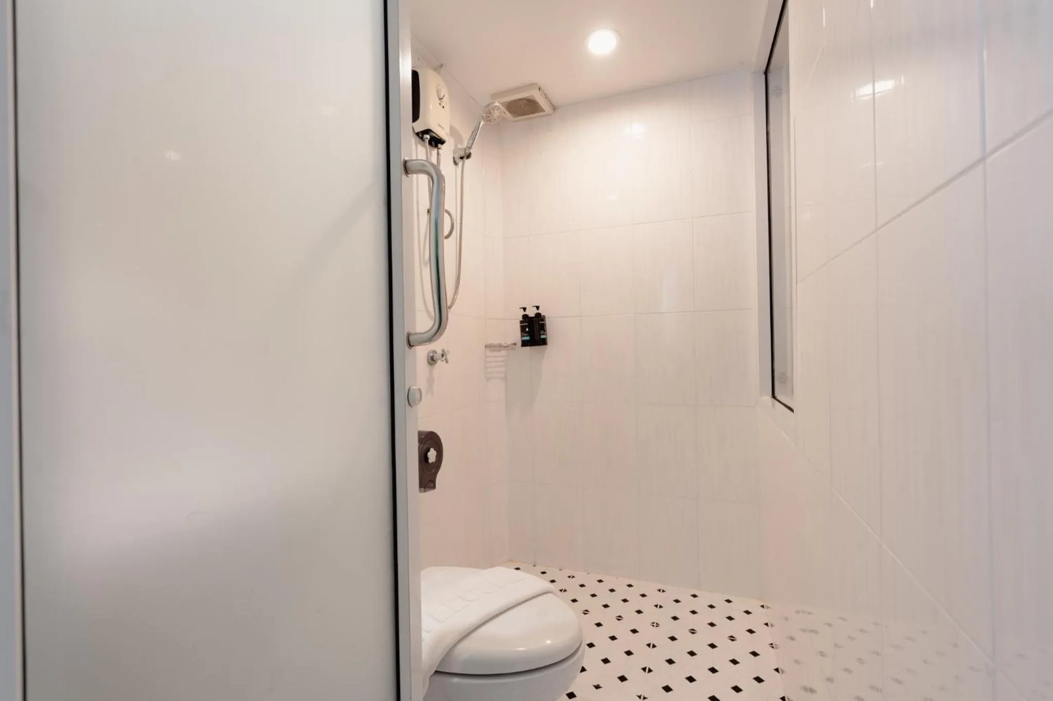 Natural Park Resort Pattaya