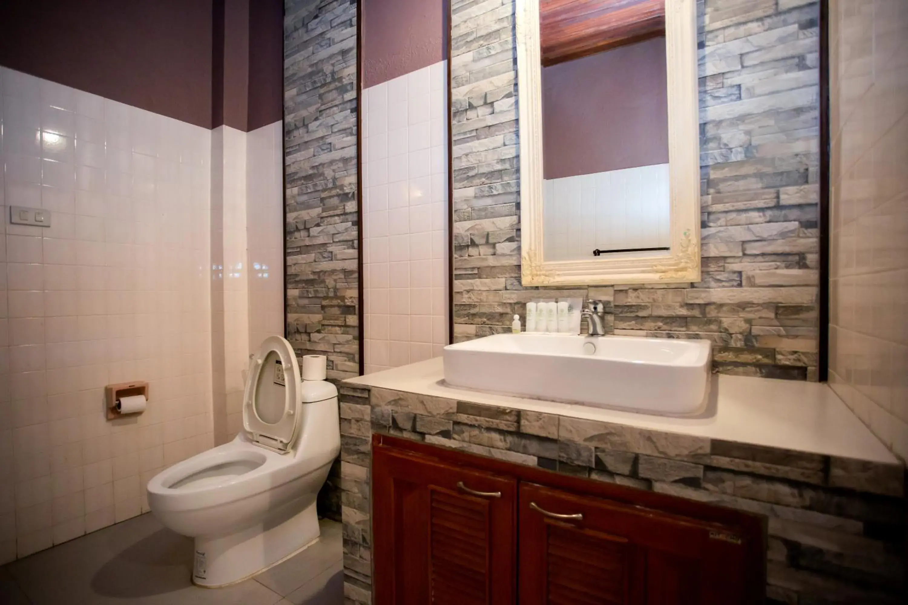 Bathroom in Natural Park Resort