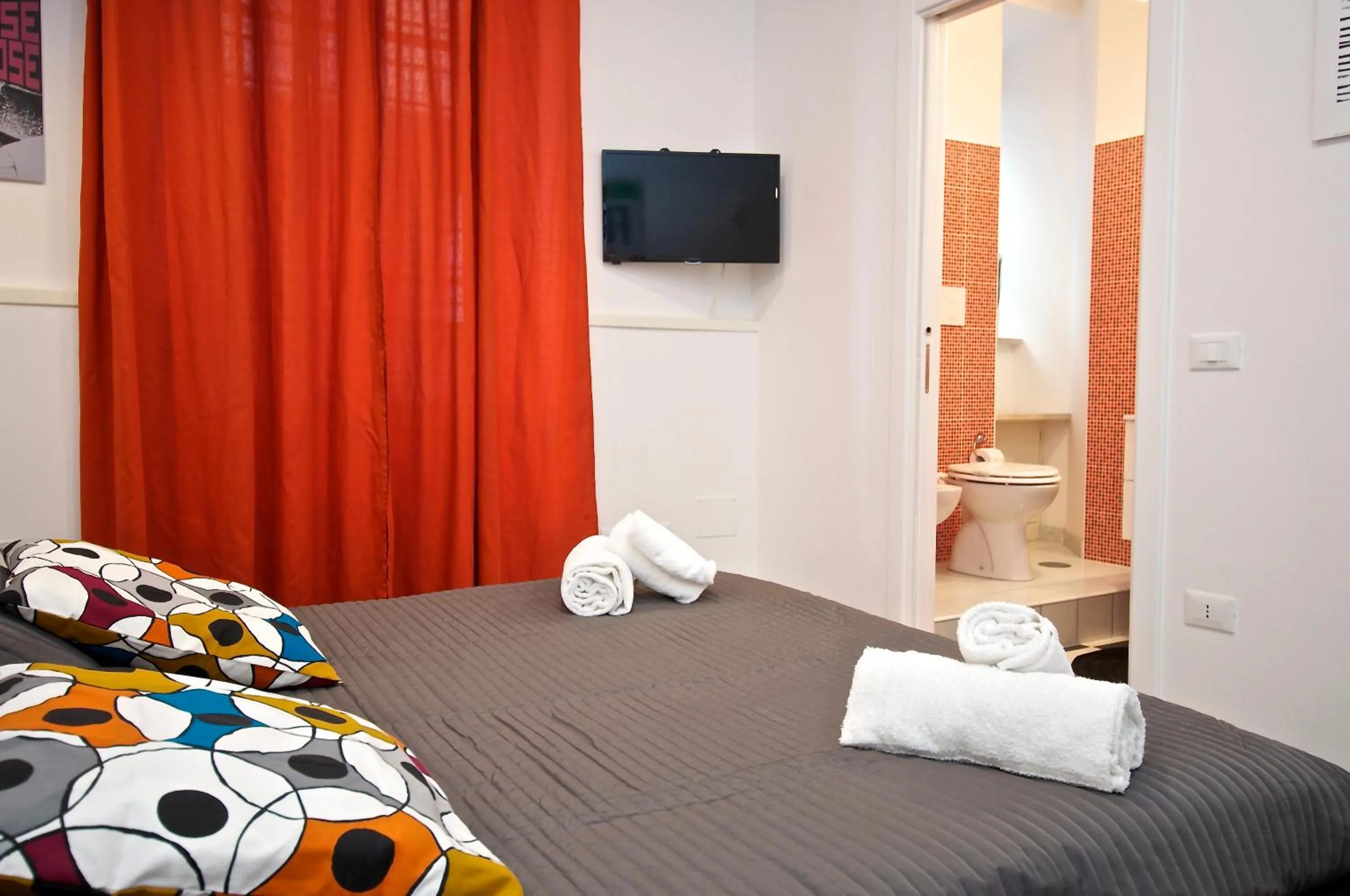 Bedroom, Bed in Flaminio Butterfly House