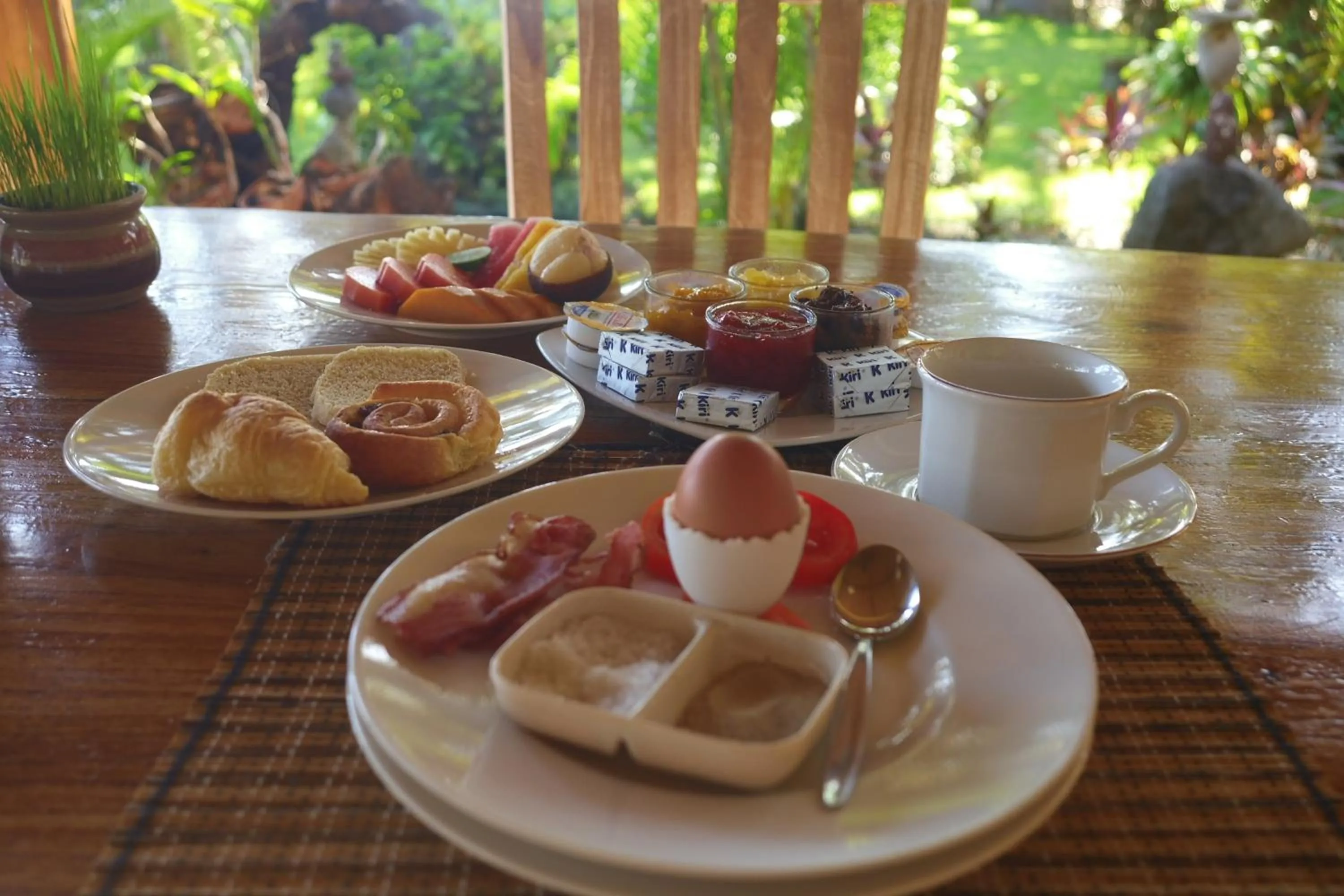 Breakfast in Alam Mimpi Bali