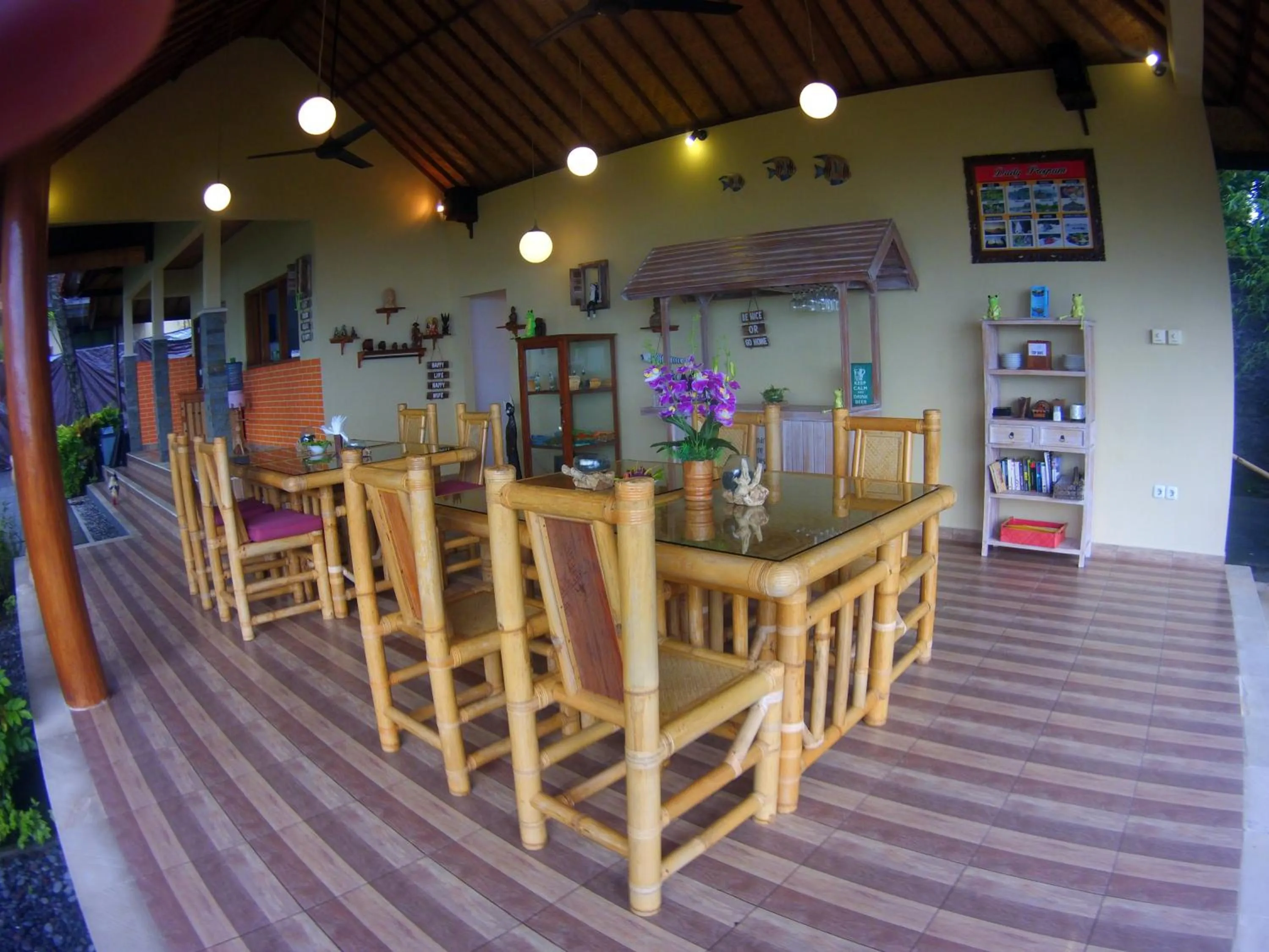 Restaurant/places to eat in Alam Mimpi Bali