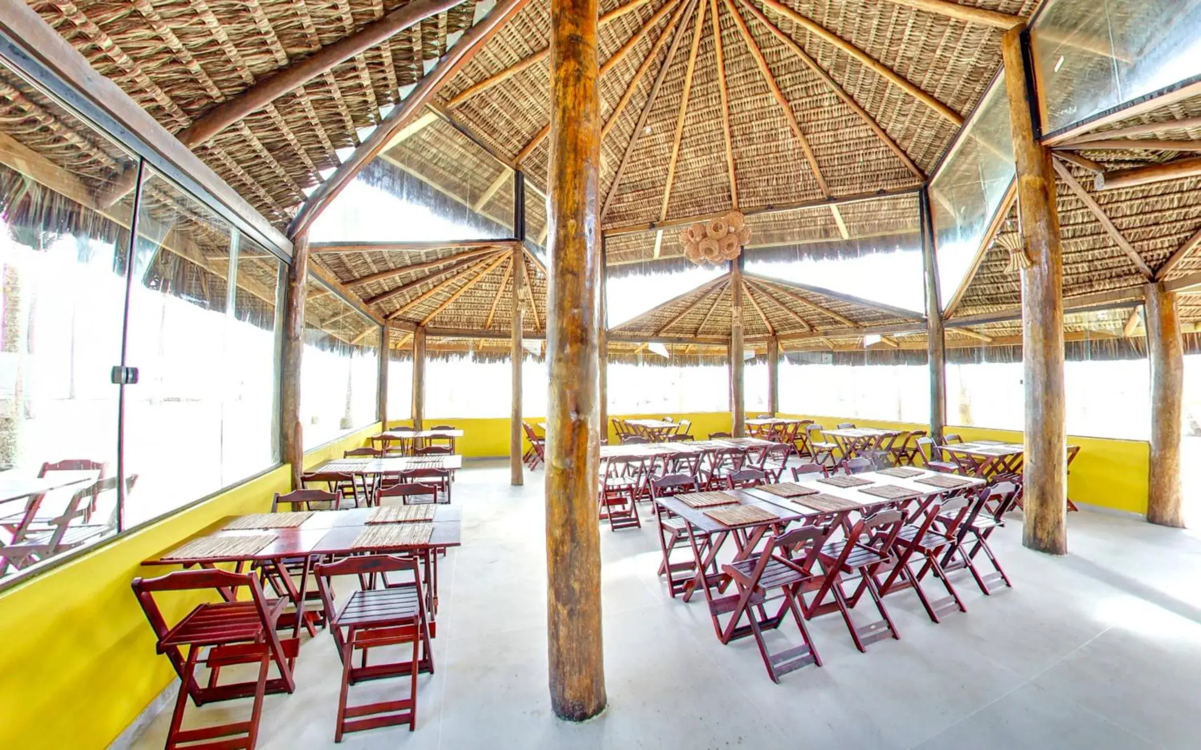 Restaurant/places to eat in Makaira Beach Resort Restaurant/places to eat in Makaira Beach Resort