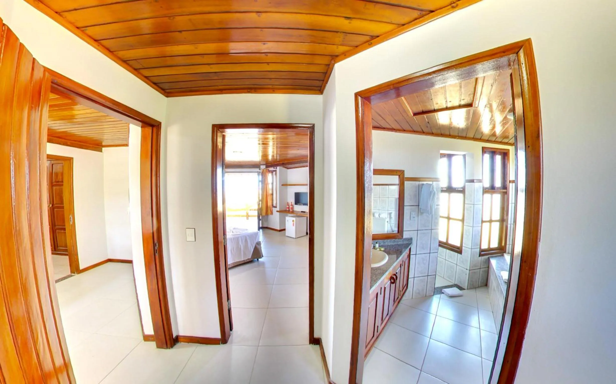 Photo of the whole room, Bed in Makaira Beach Resort