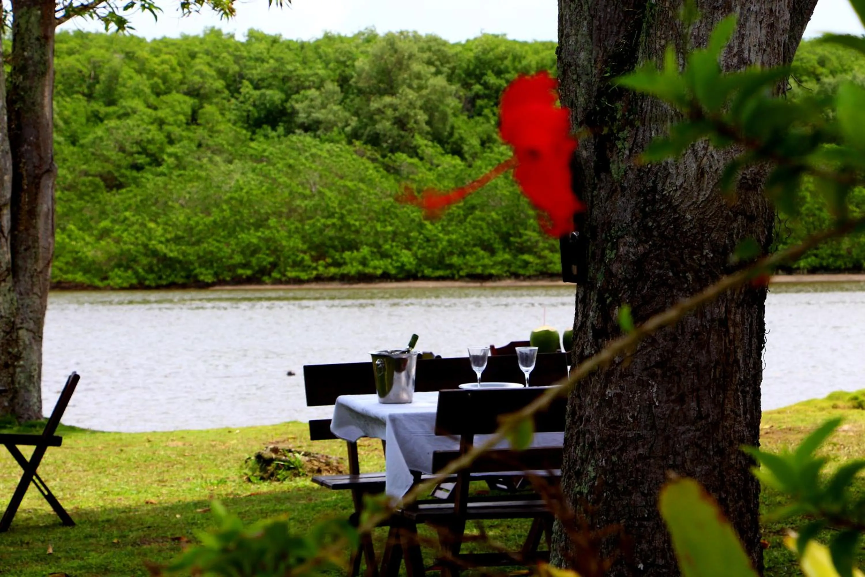 Restaurant/places to eat in Makaira Beach Resort