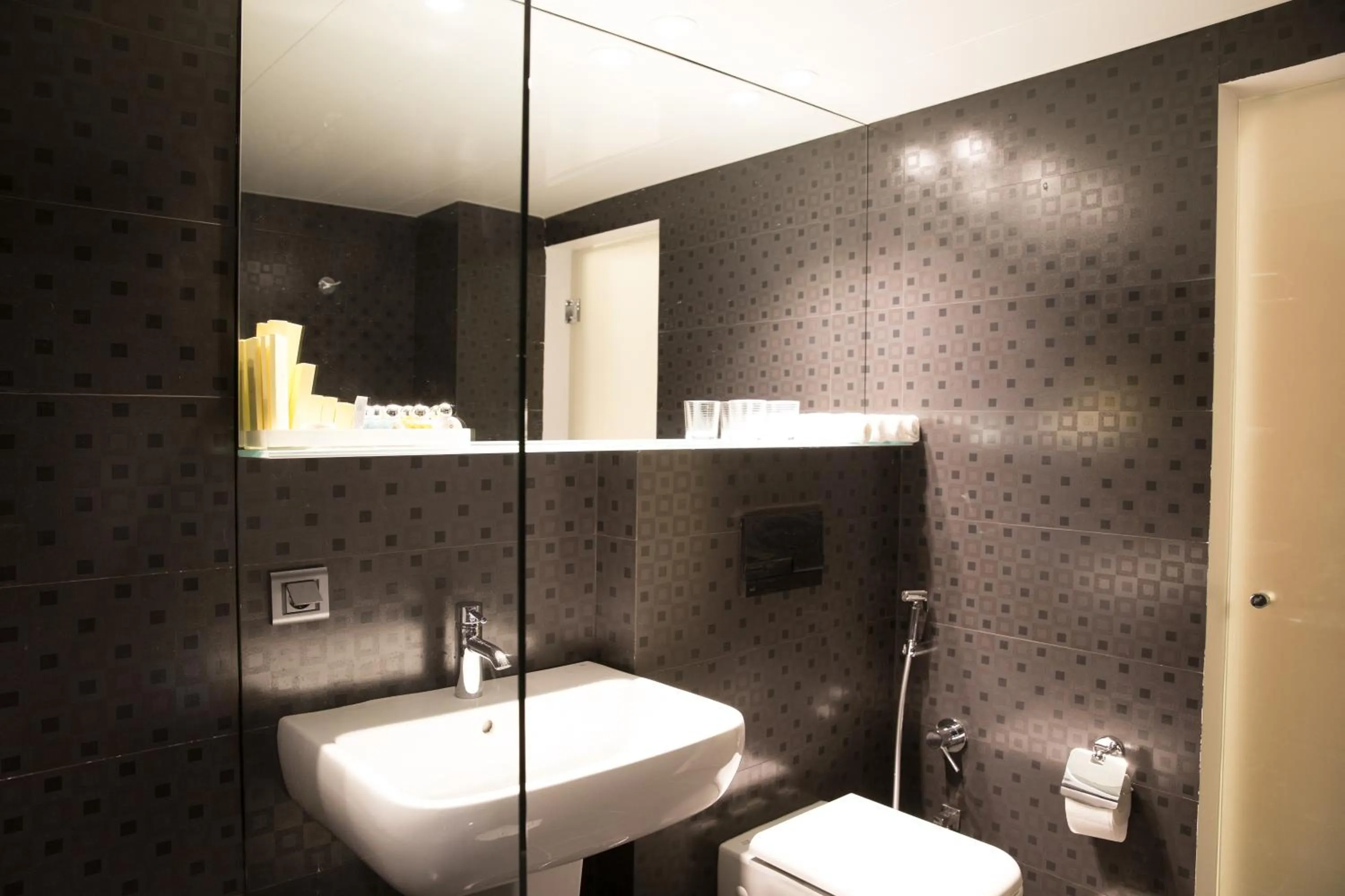 Toilet in Nova Hotel Yerevan