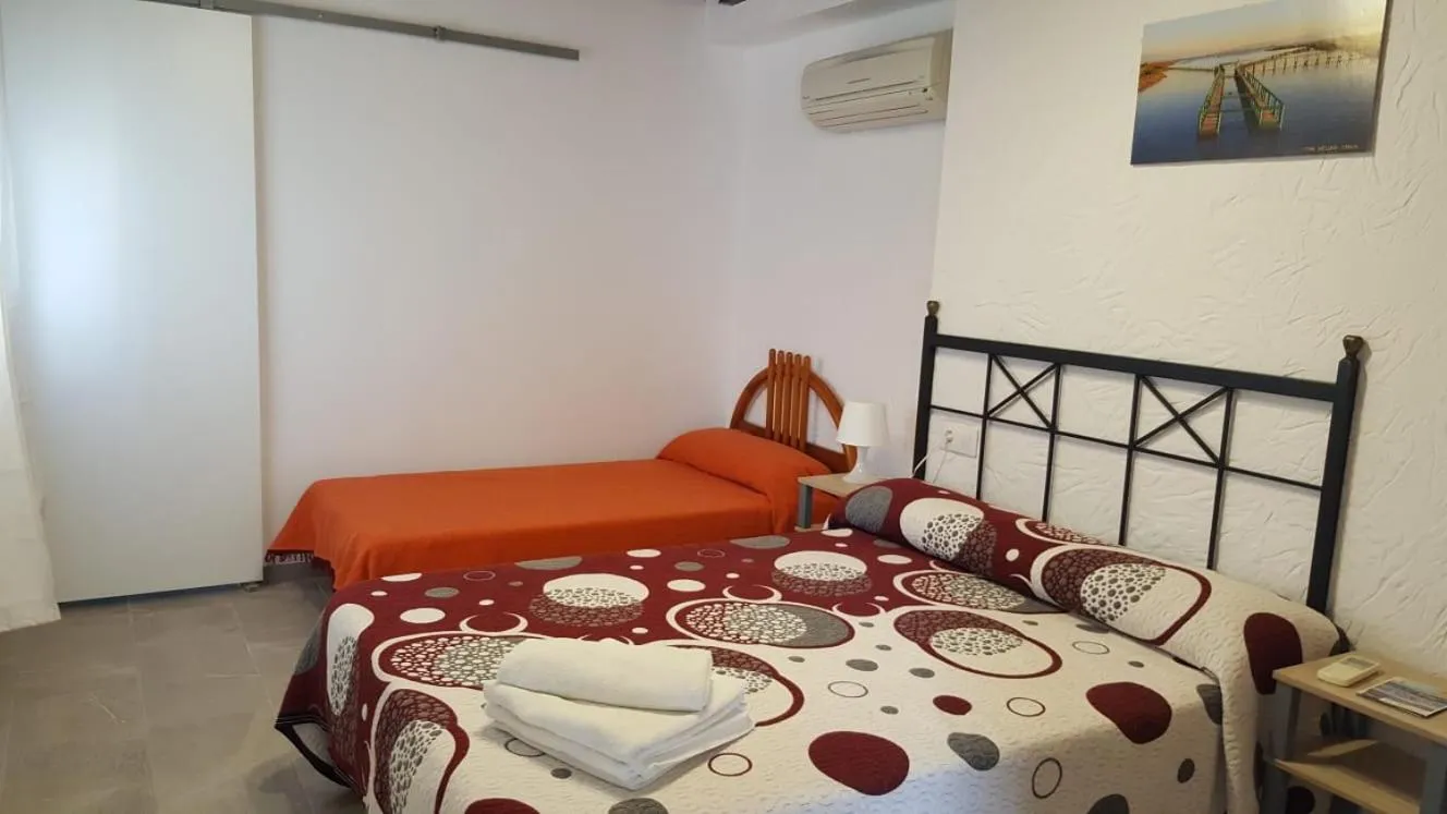 Bedroom, Bed in La Llar de Laura