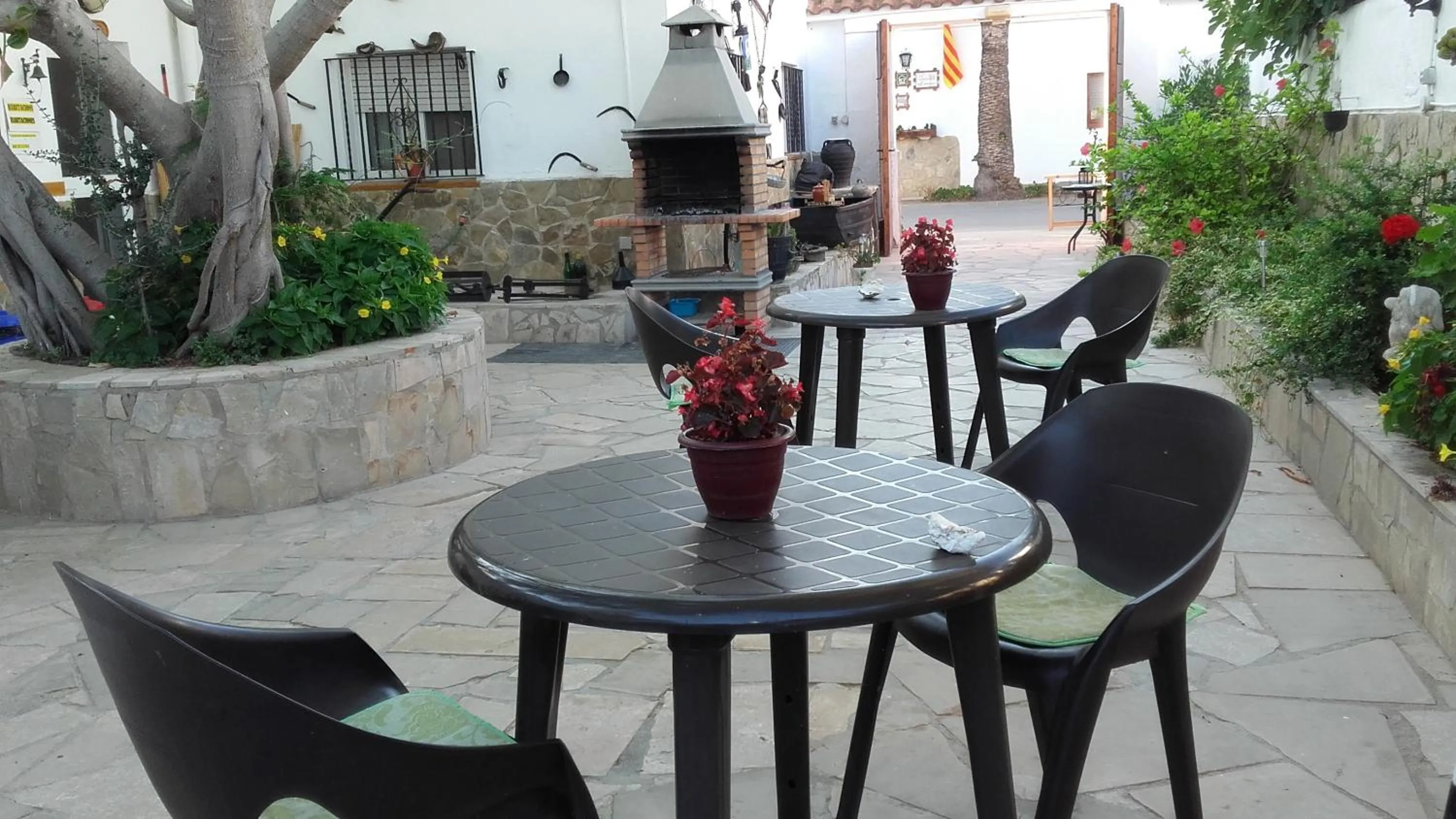 Property building in La Llar de Laura