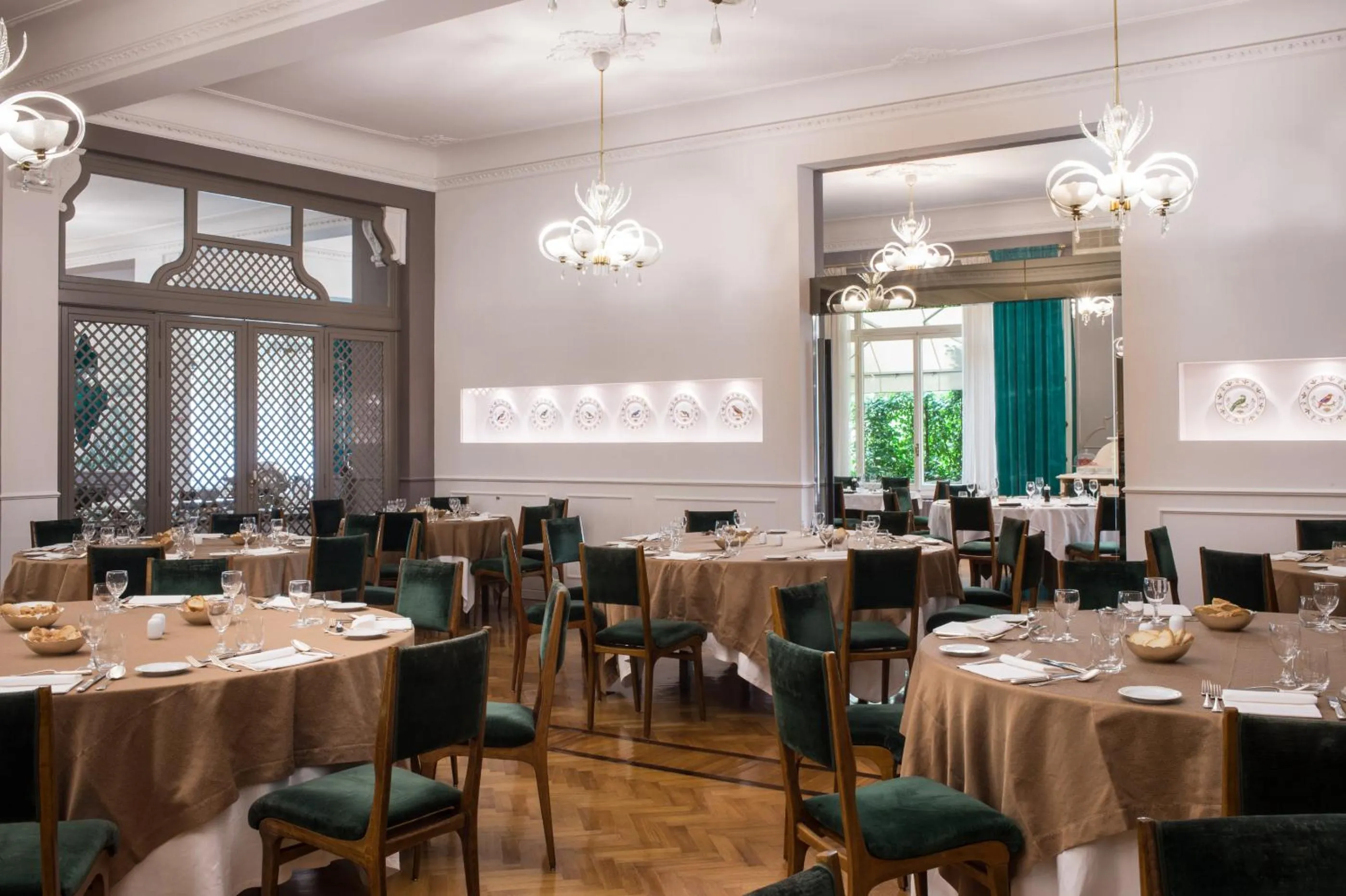 Restaurant/places to eat in Hotel Francia E Quirinale