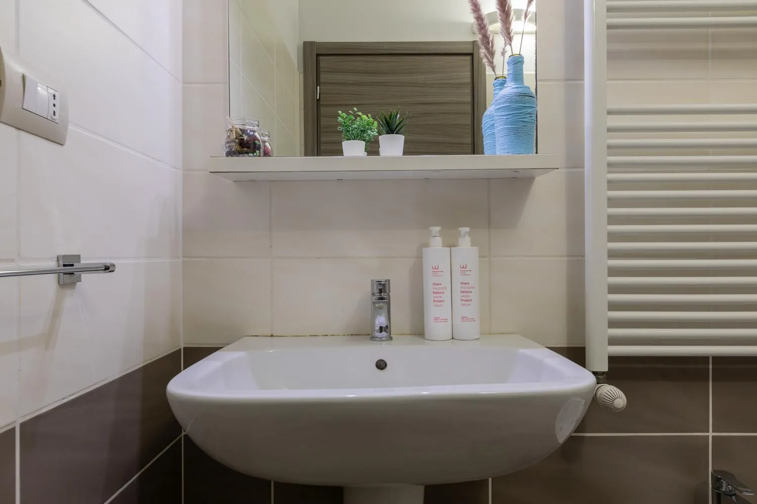 Bathroom in Housing Giulia