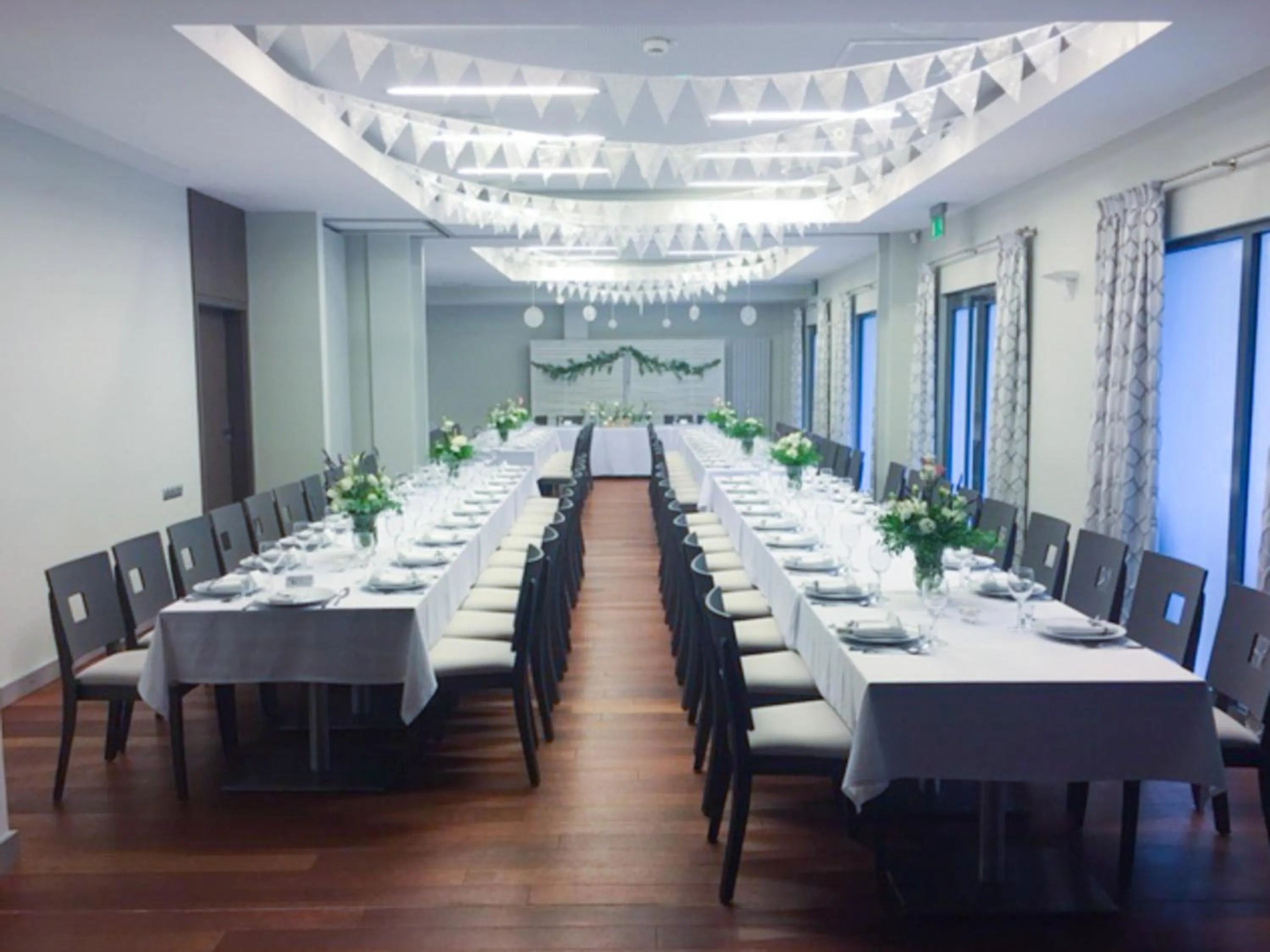 Restaurant/Places to Eat in Hotel Kosma