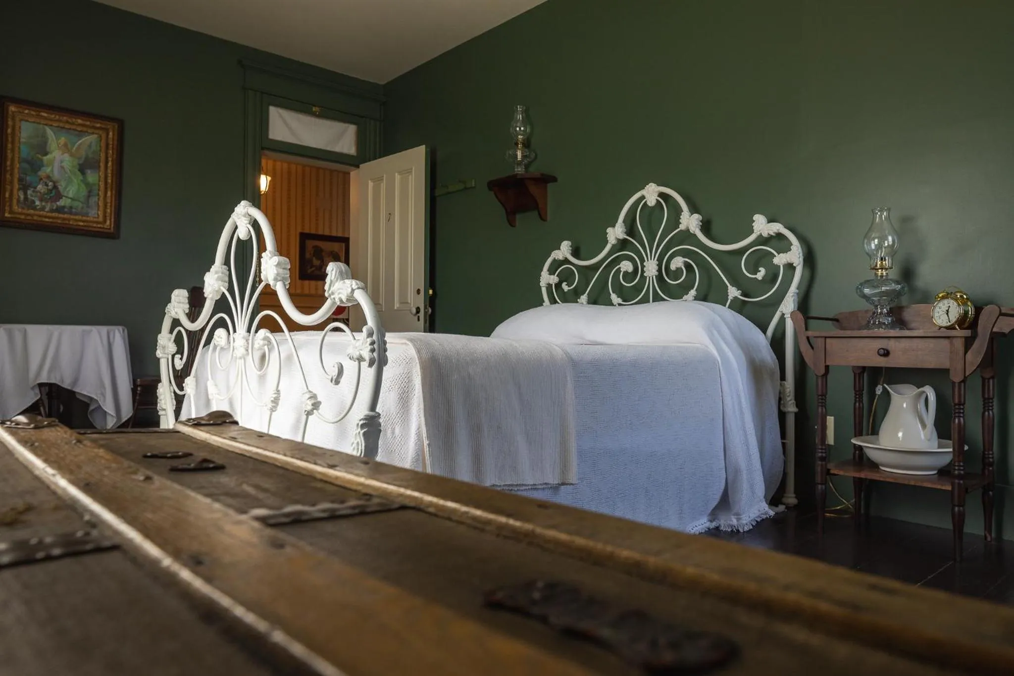 Bedroom, Bed in Hôtel Château Albert
