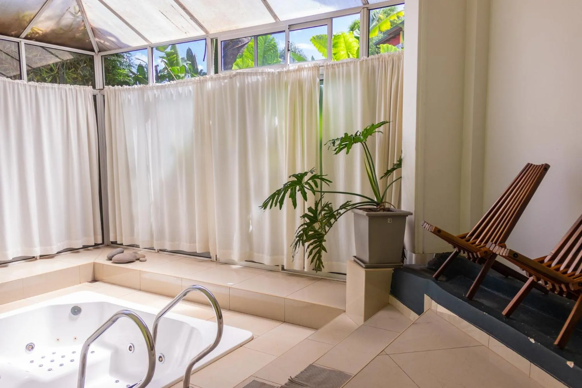 Hot Tub in Bagu Azul Obera