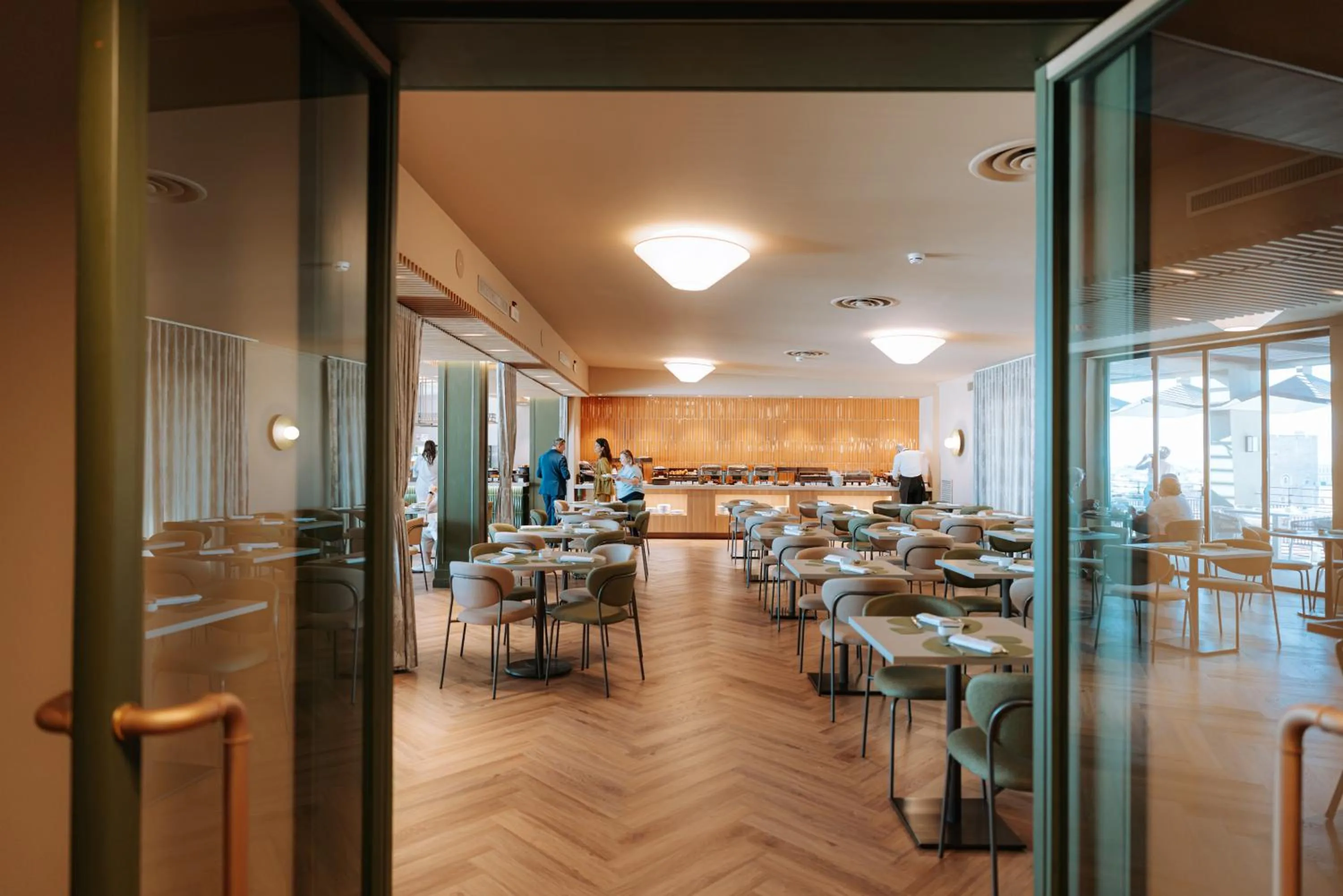 Breakfast in Mövenpick Hotel Bari