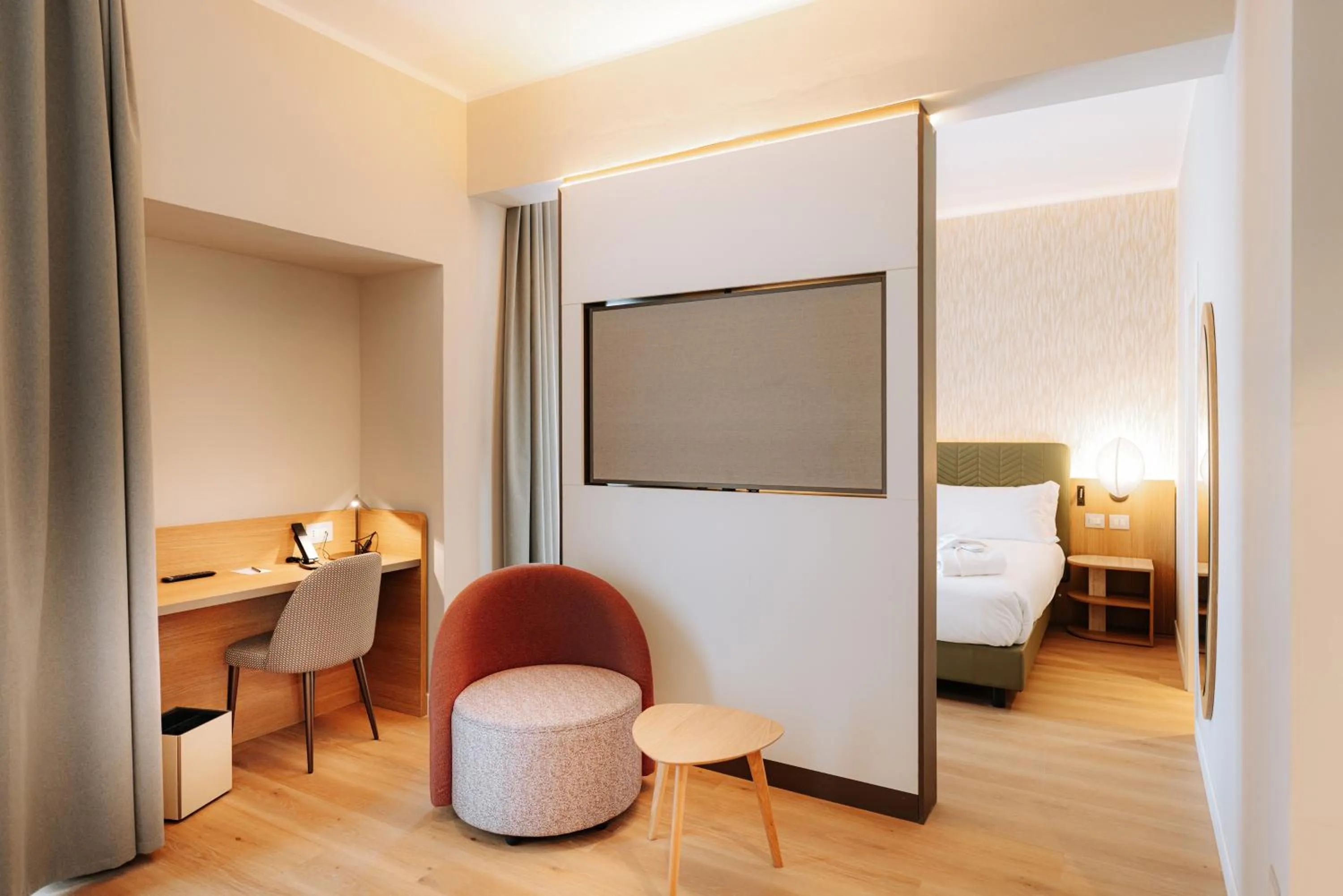 Bed in Mövenpick Hotel Bari