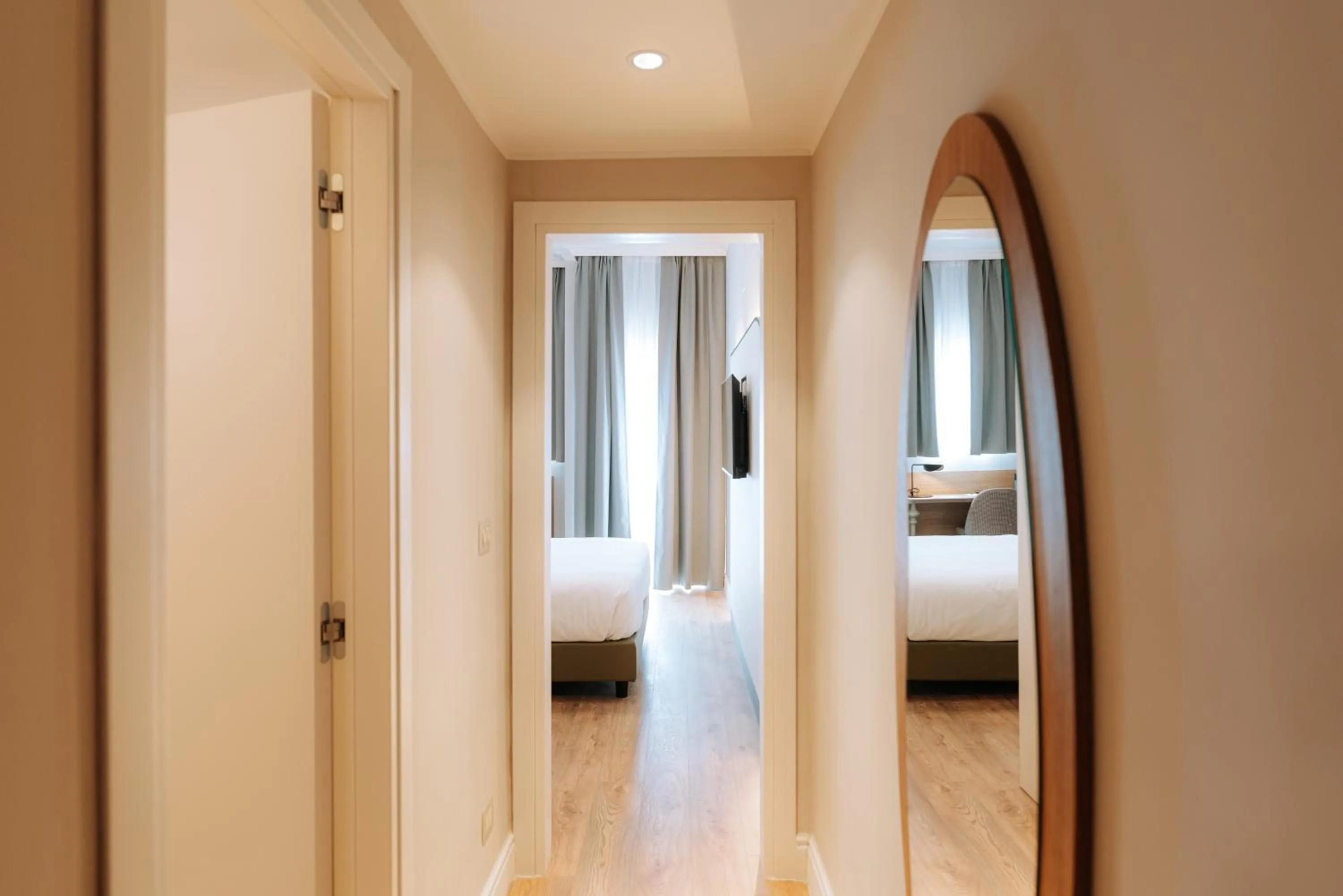 Photo of the whole room, Bed in Mövenpick Hotel Bari