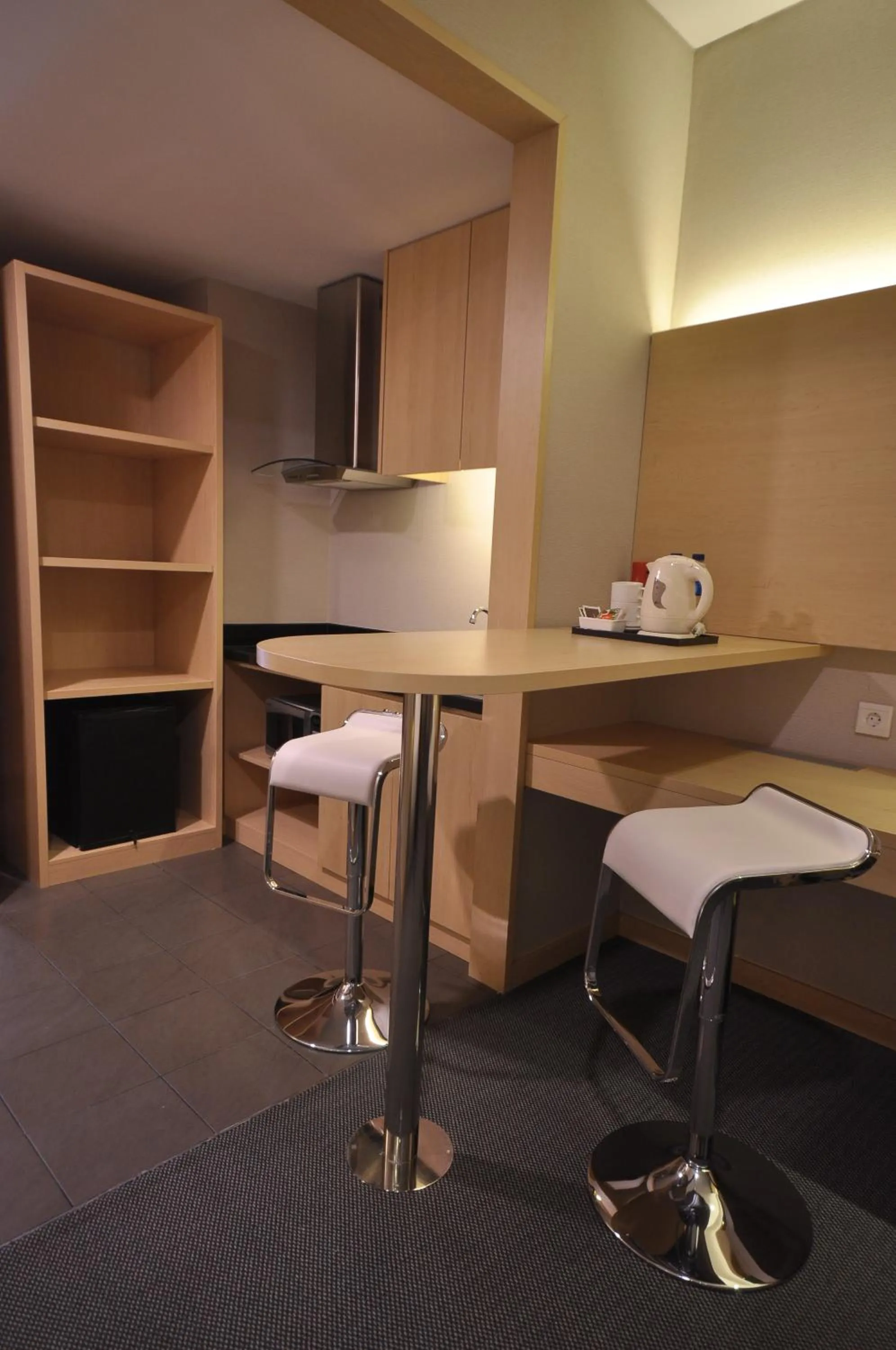 Coffee/tea facilities in GTV Hotel