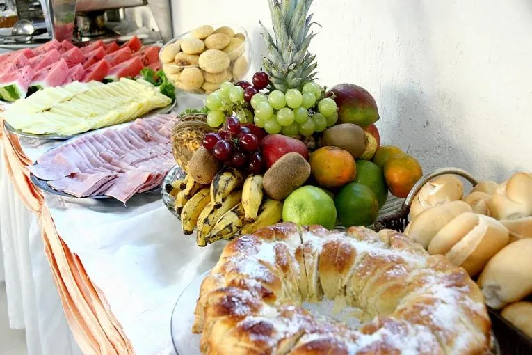 Buffet breakfast in Ancoradouro Hotel - Centro De Porto Seguro