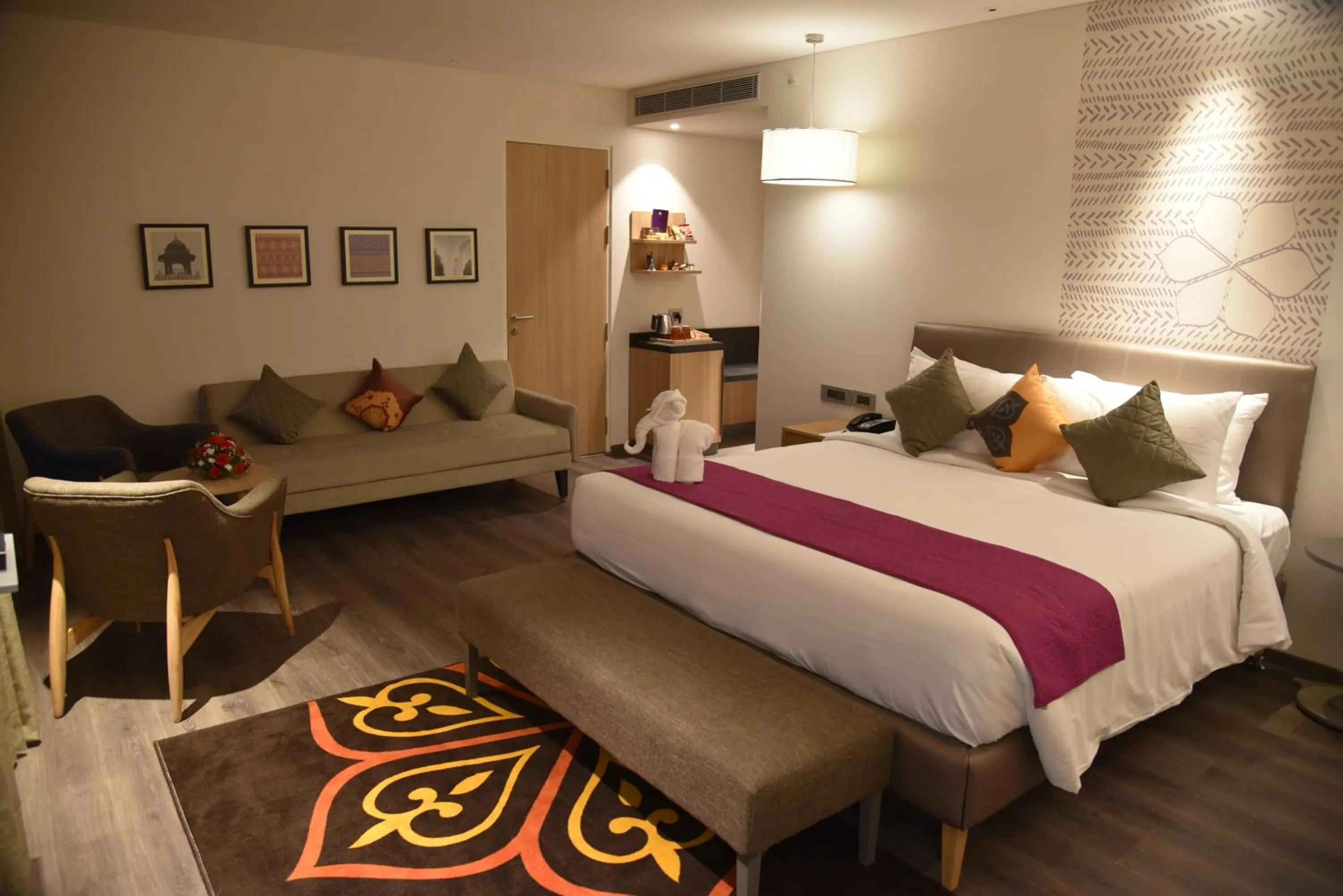 City view, Bed in Grand Mercure Mysore - An Accor Brand