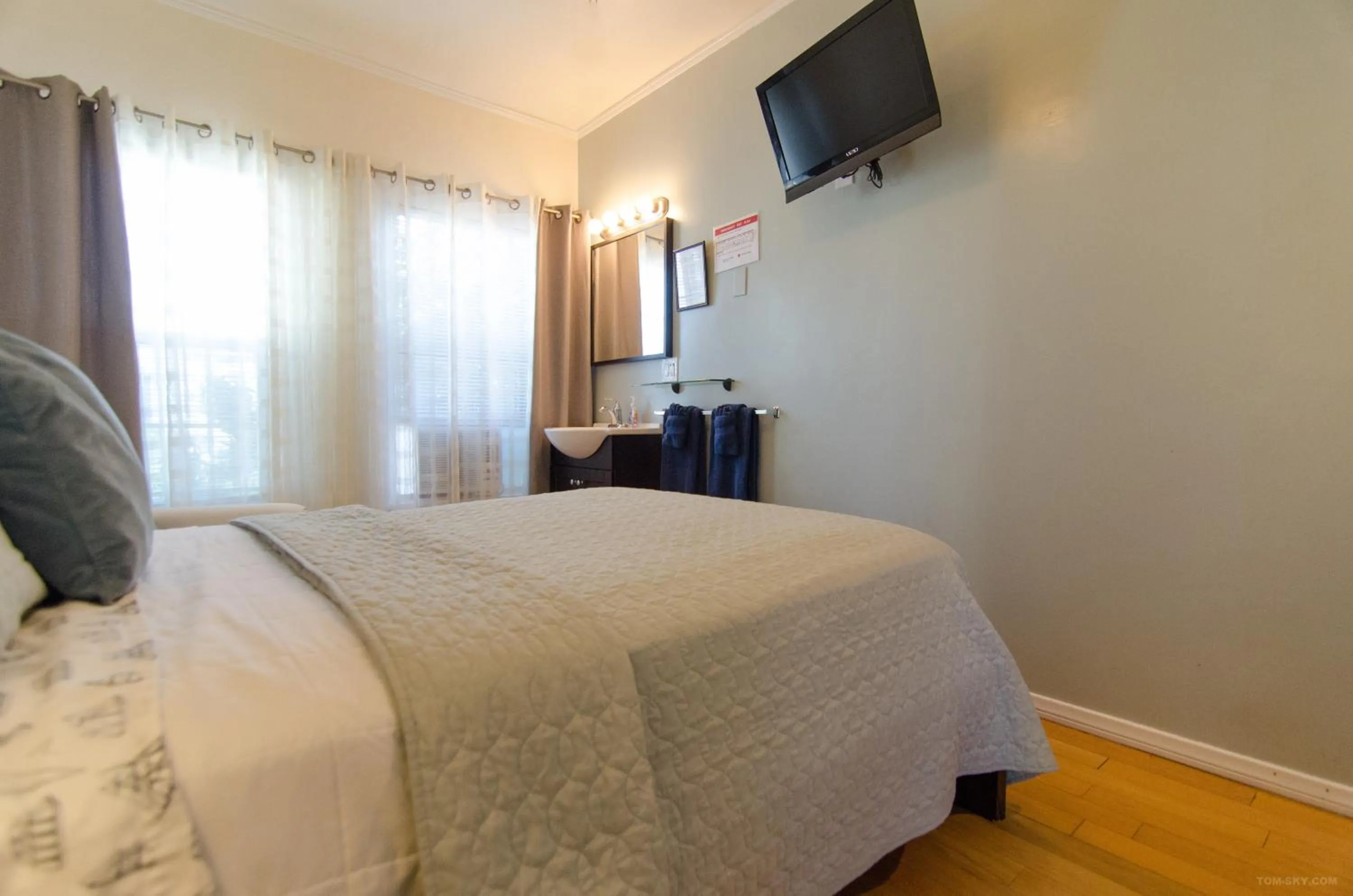 Bedroom, Bed in Hotel Royal