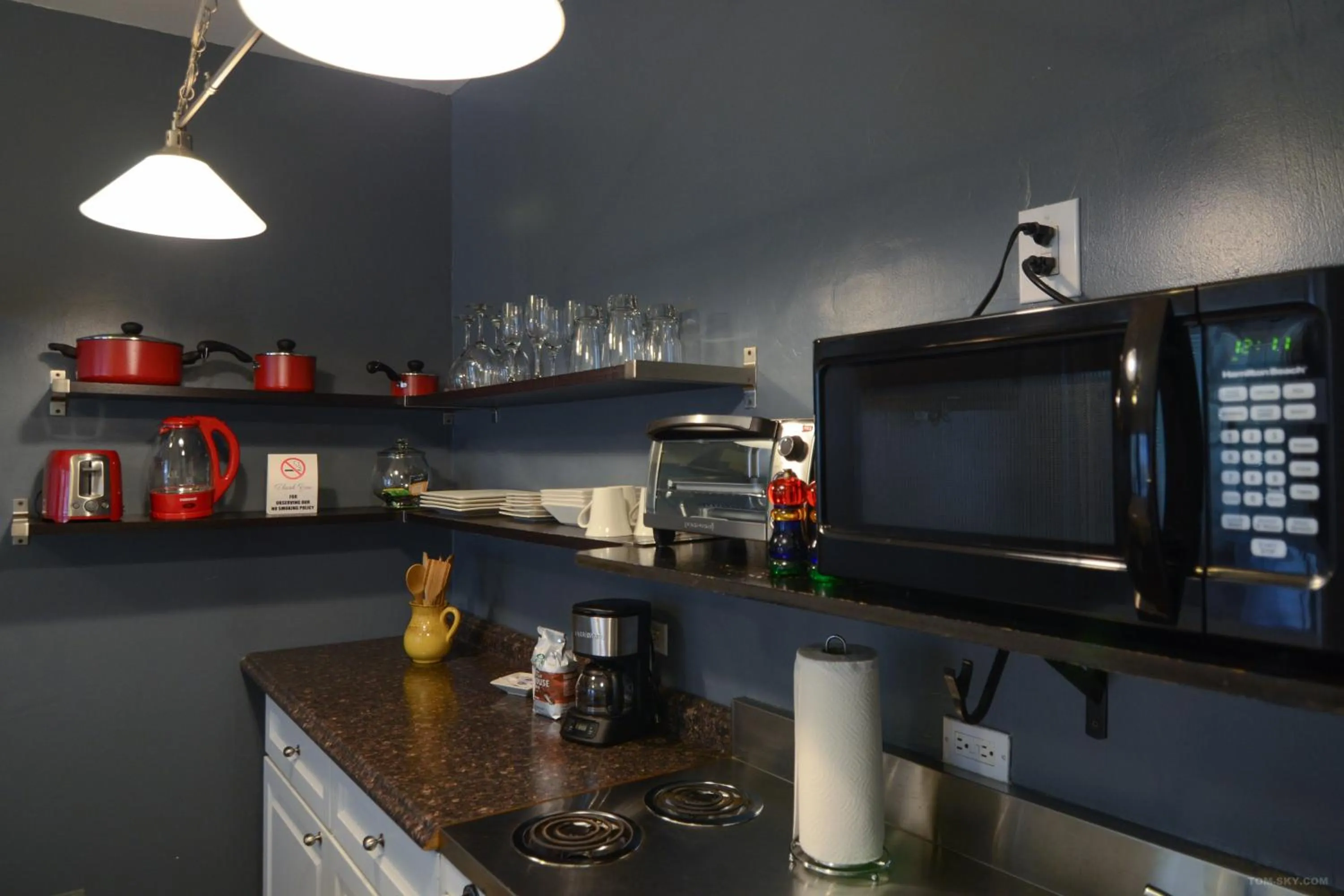 Kitchen or kitchenette in Hotel Royal