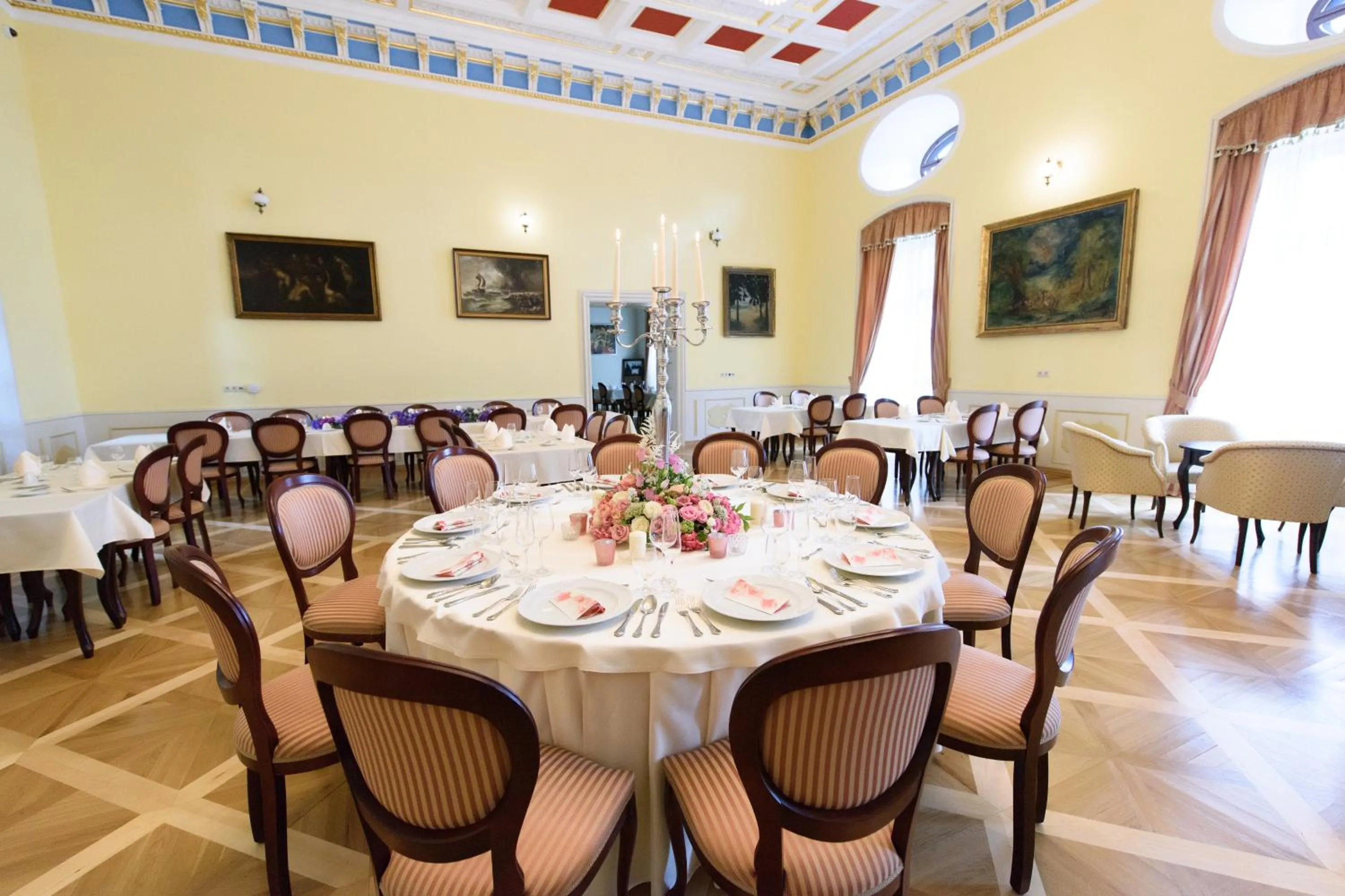 Restaurant/places to eat in Hotel Gino Park Palace - Kaštieľ Orlové