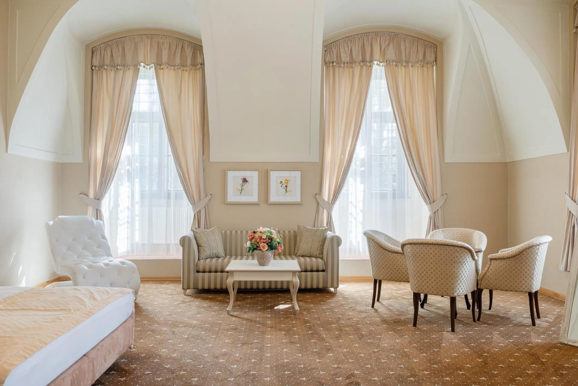 Bed in Hotel Gino Park Palace - Kaštieľ Orlové