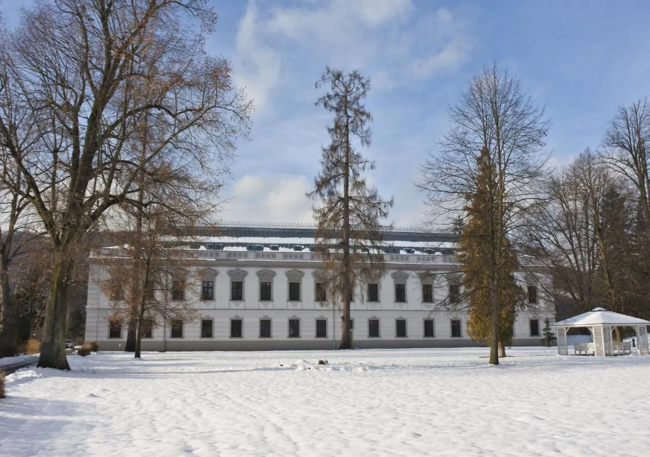 Property building in Hotel Gino Park Palace - Kaštieľ Orlové