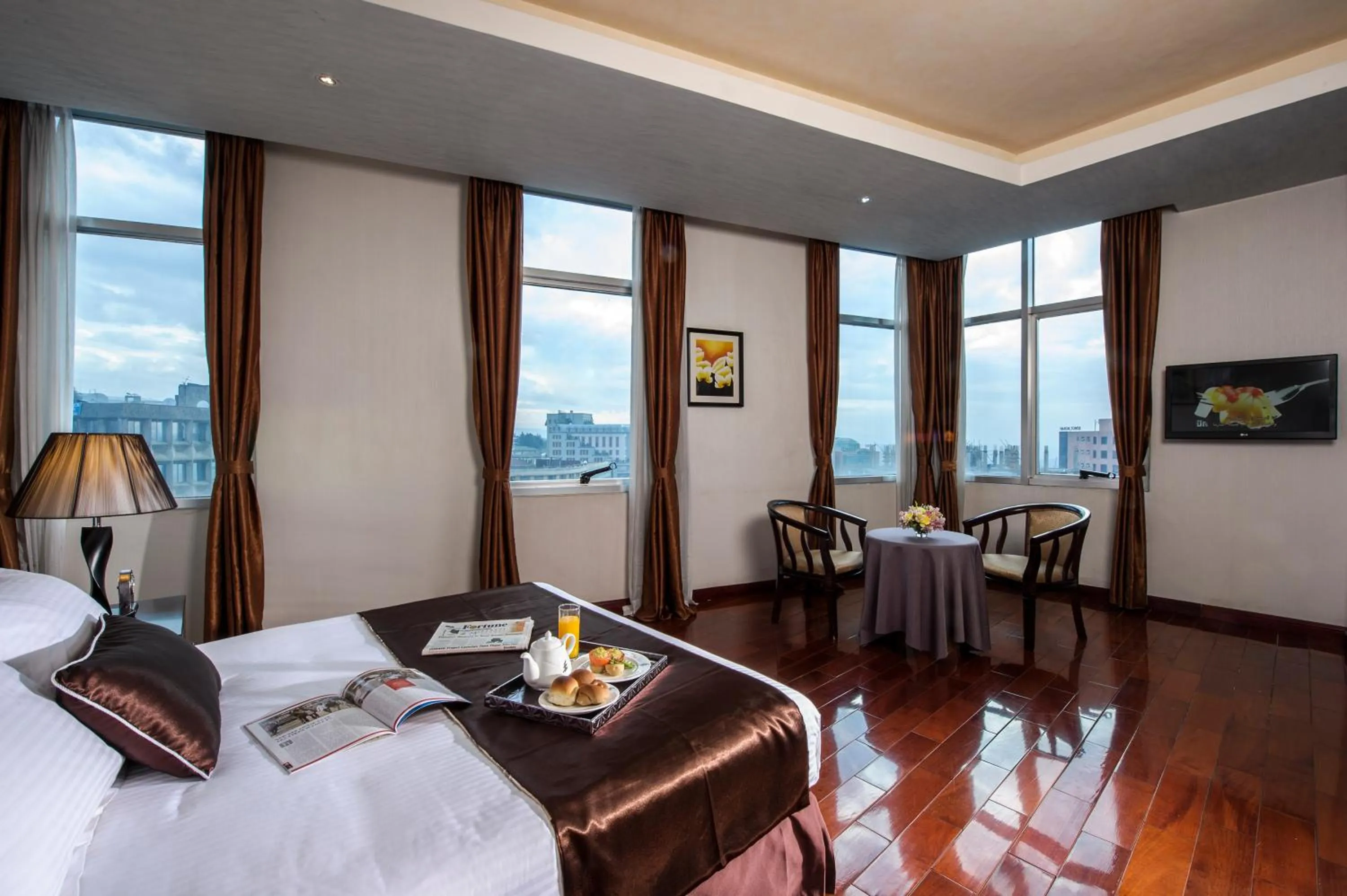 Bedroom, Bed in Grand Eliana Hotel Conference & Spa