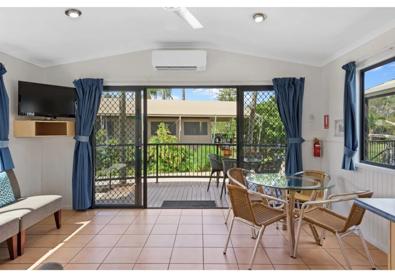 Living room in Discovery Parks - Fraser Street, Hervey Bay