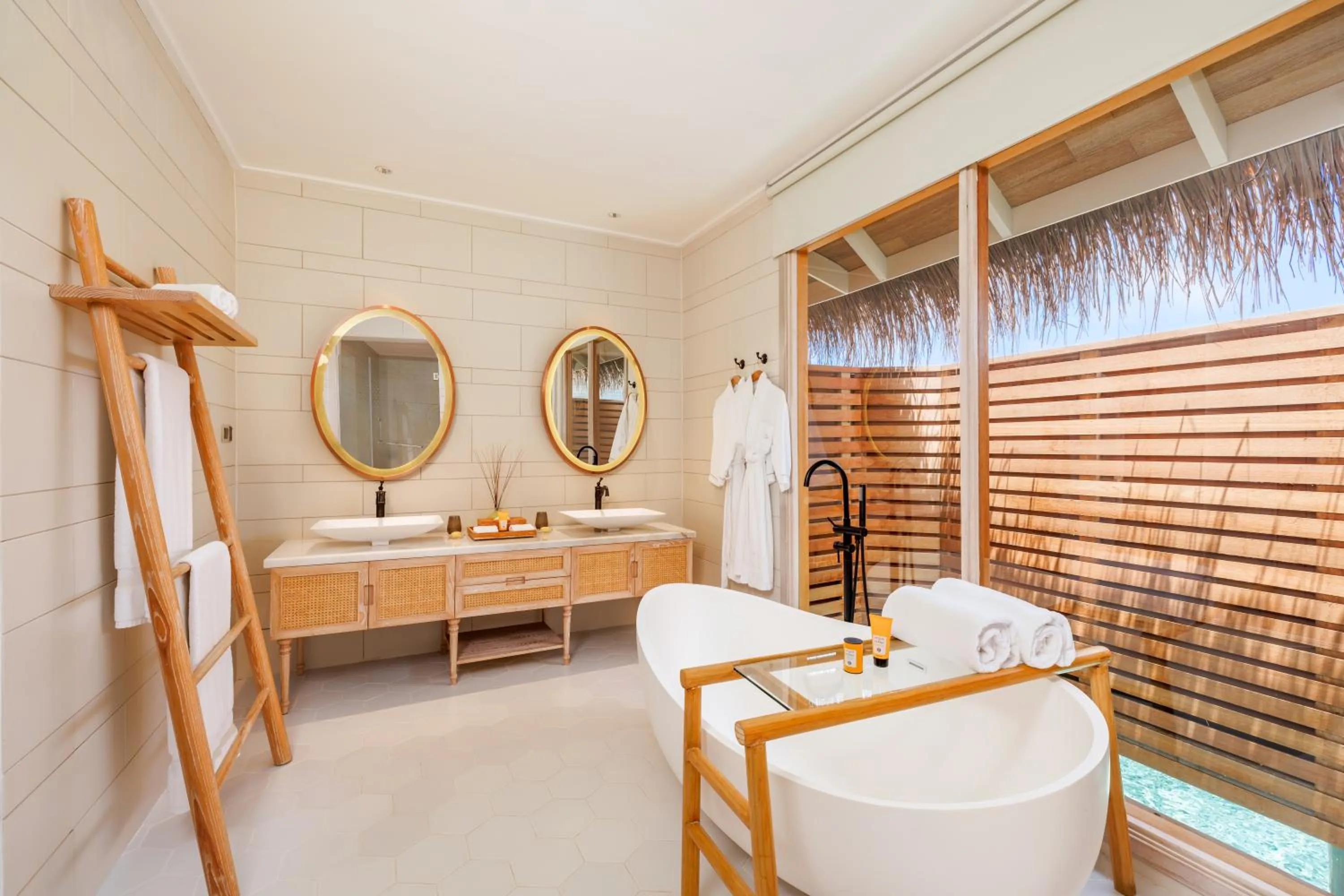 Shower in Milaidhoo Maldives