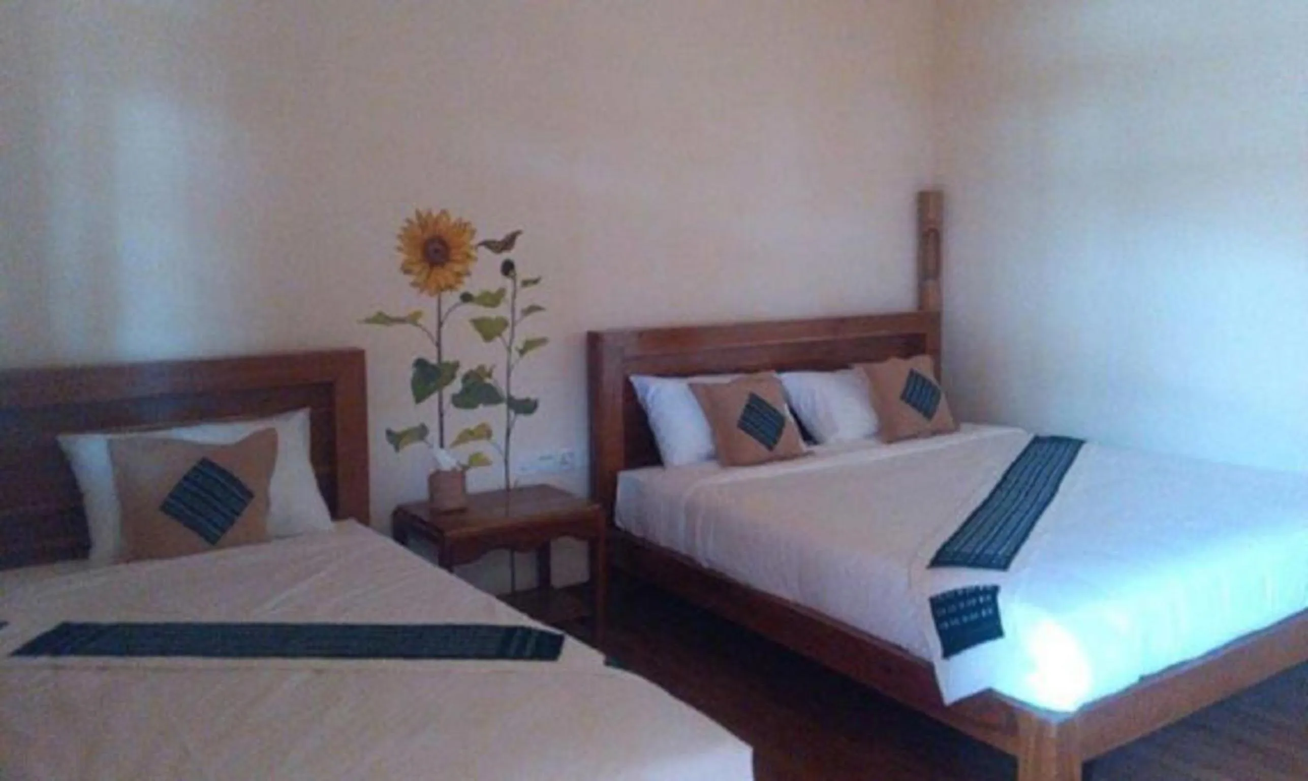 Bed in Trinity Family Inn