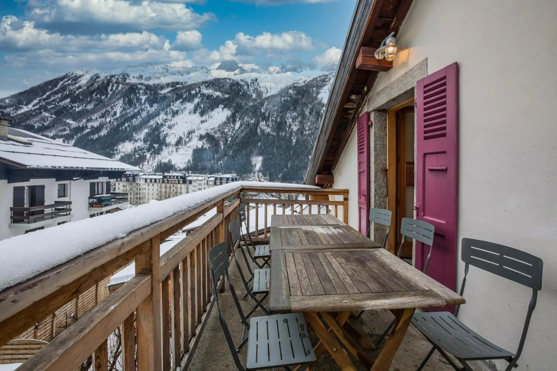 Balcony/Terrace in Loft Apartment High Rimaye - Mont Blanc Views, Close to Brevent