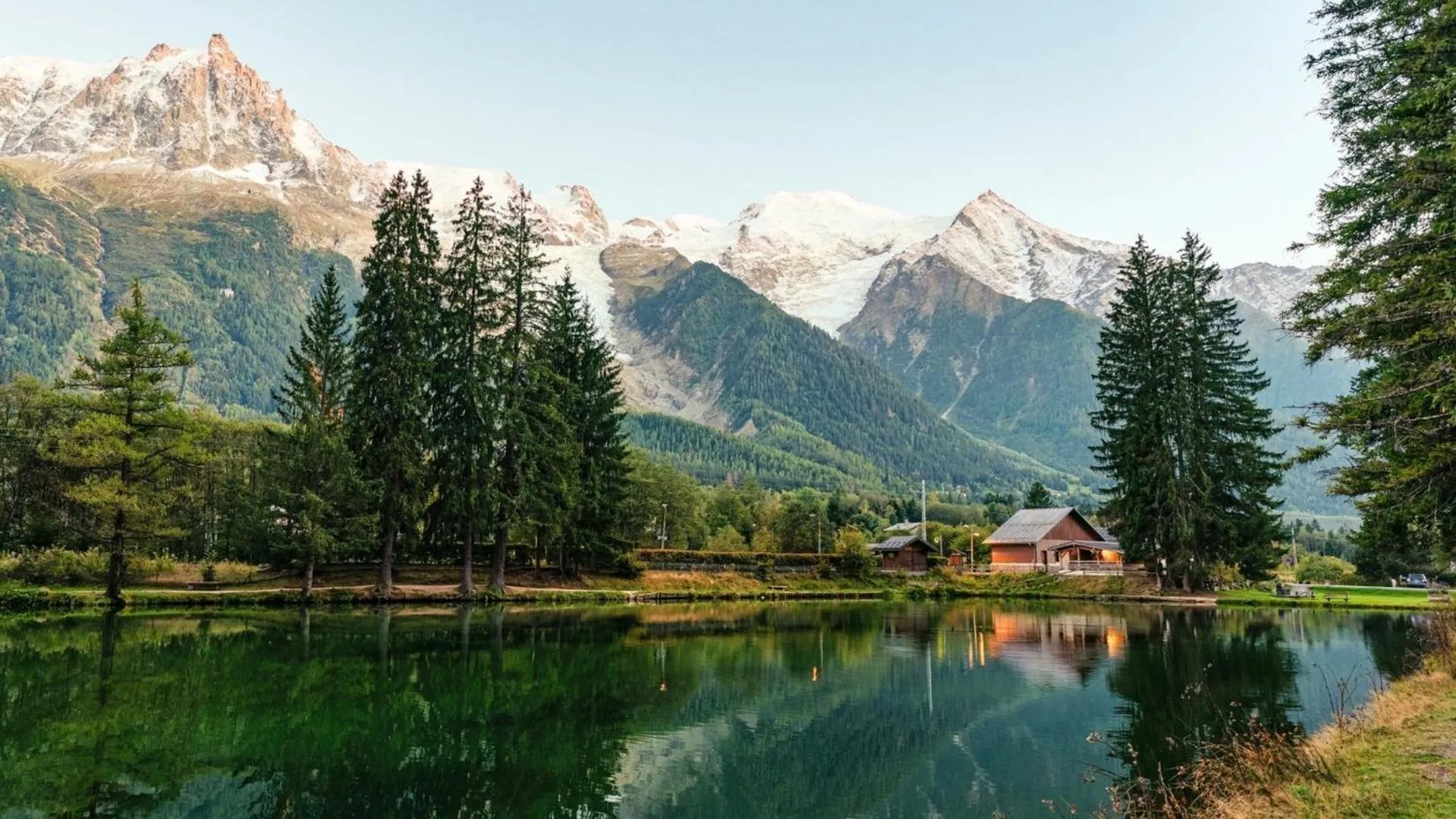 Summer in Loft Apartment High Rimaye - Mont Blanc Views, Close to Brevent