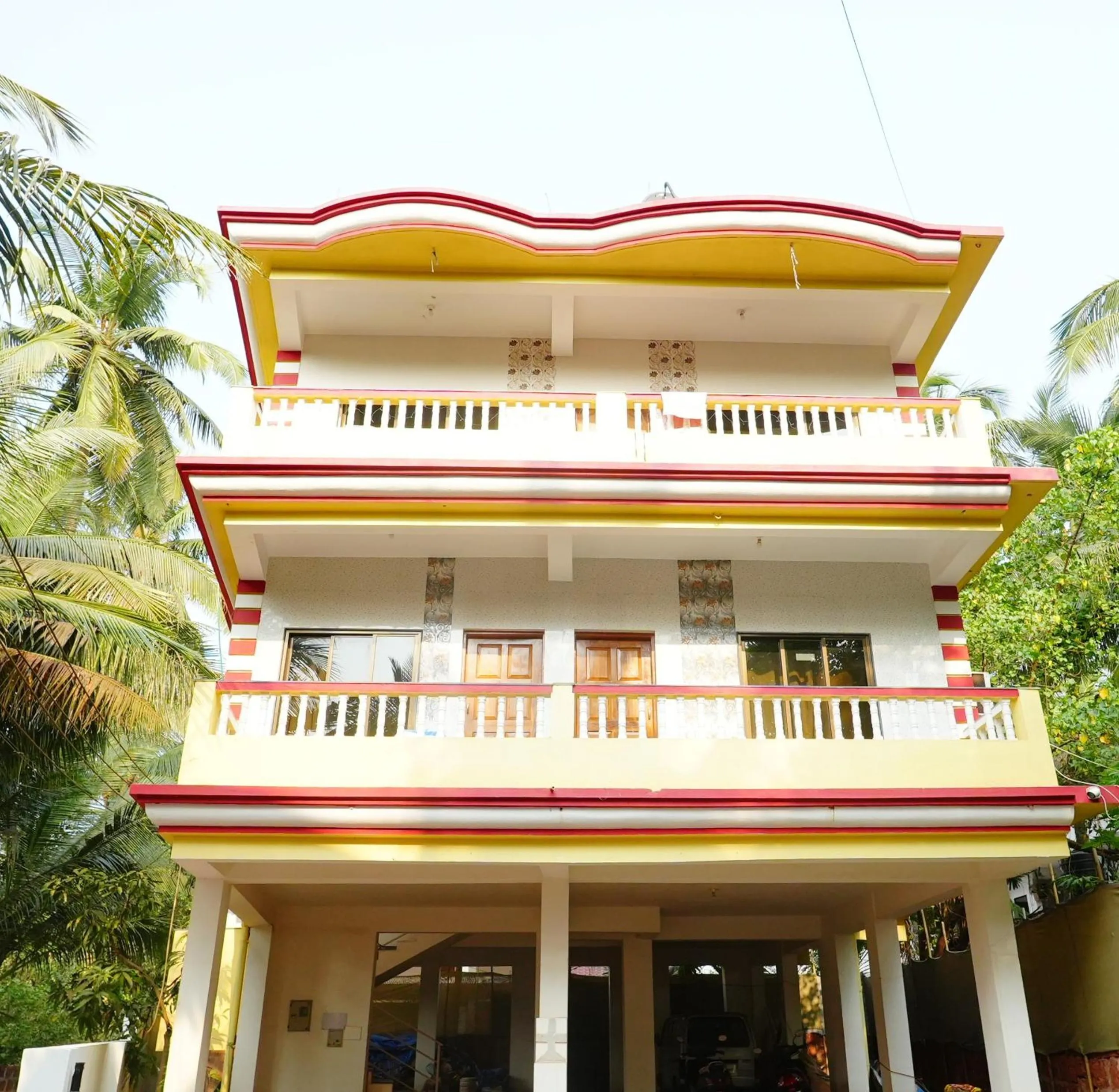 Sunset & Waves Resort, Mandrem Beach