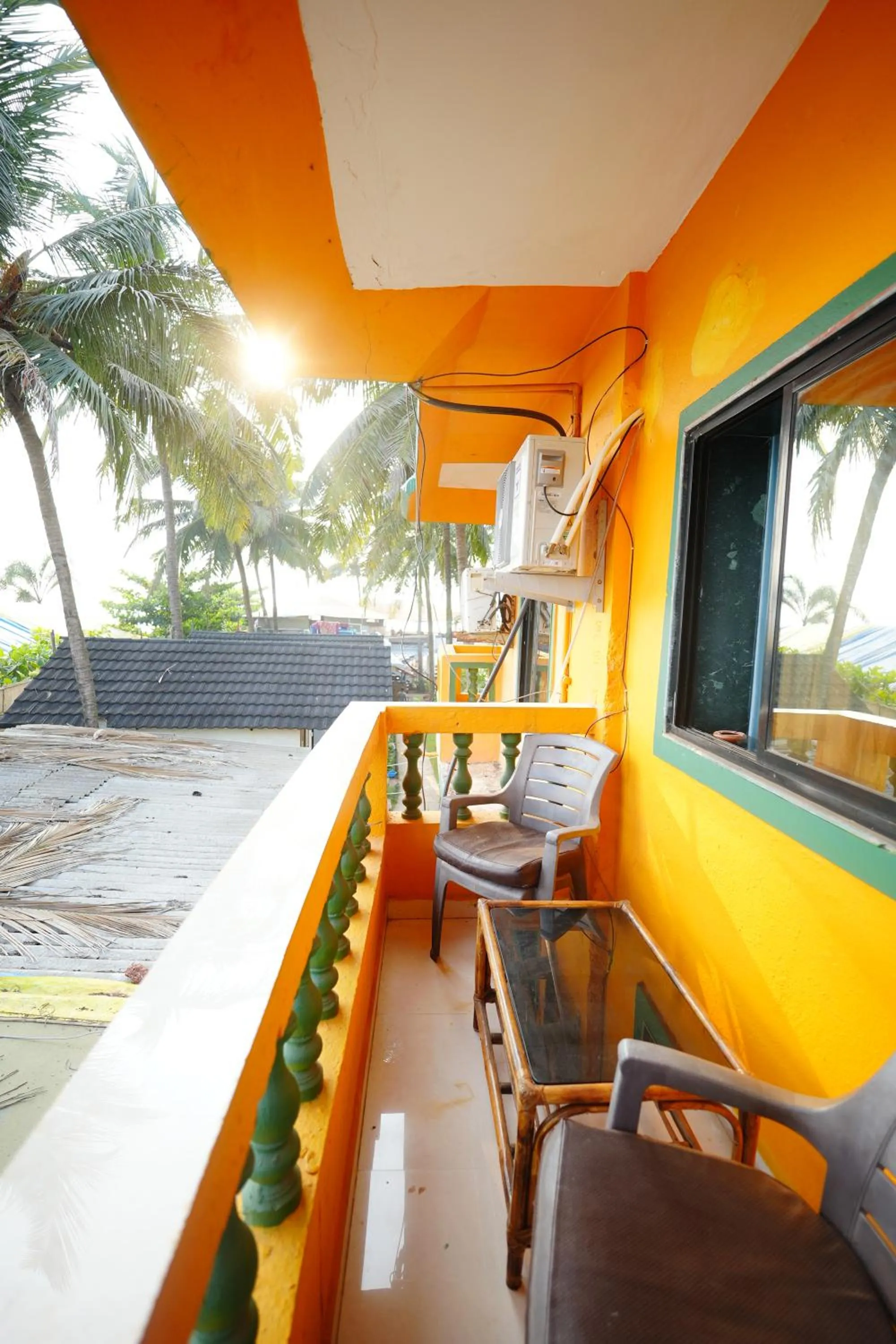 Sunset & Waves Resort, Mandrem Beach