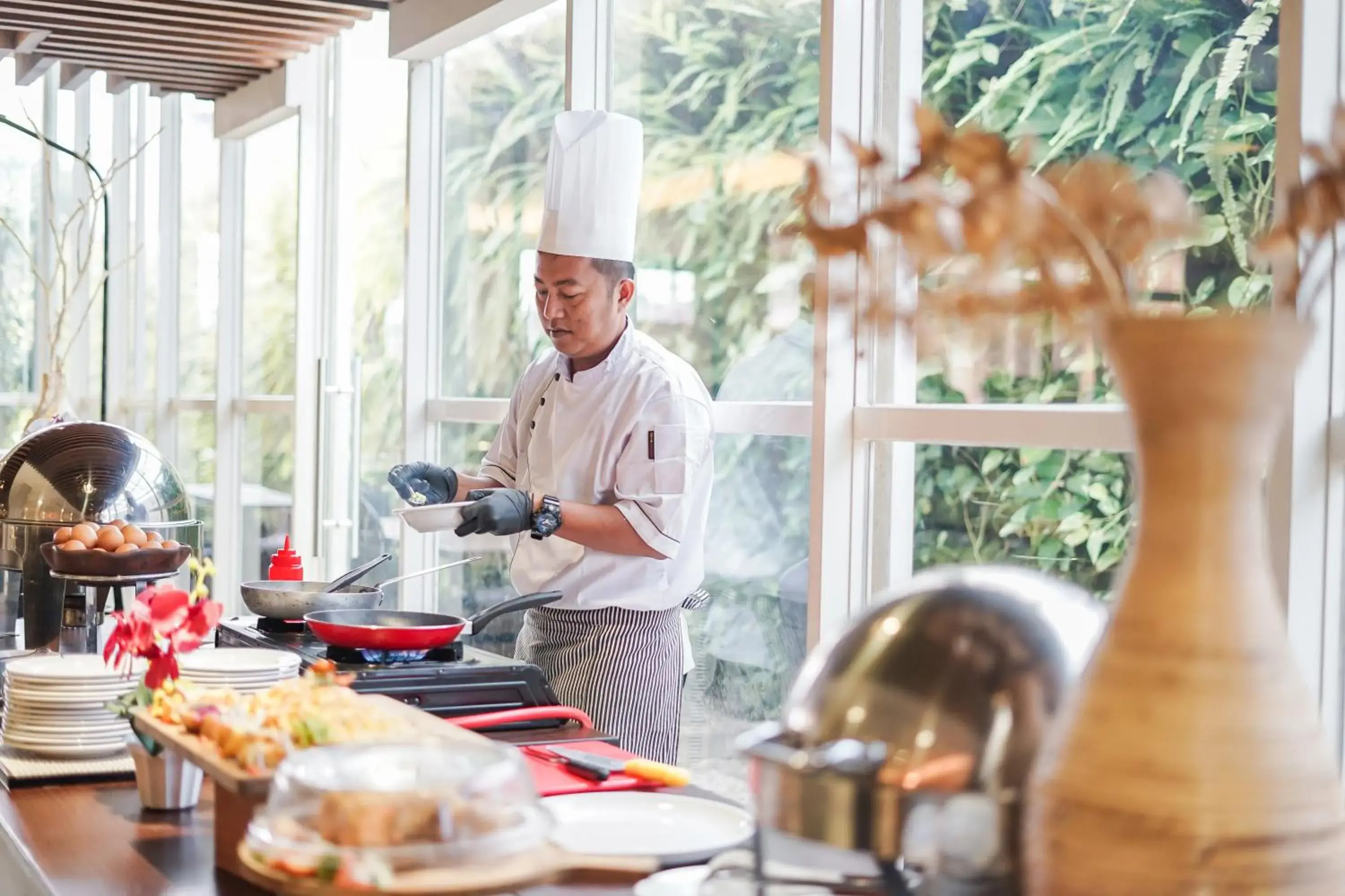 Restaurant/places to eat in Satoria Hotel Yogyakarta - CHSE Certified Restaurant/places to eat in Satoria Hotel Yogyakarta - CHSE Certified