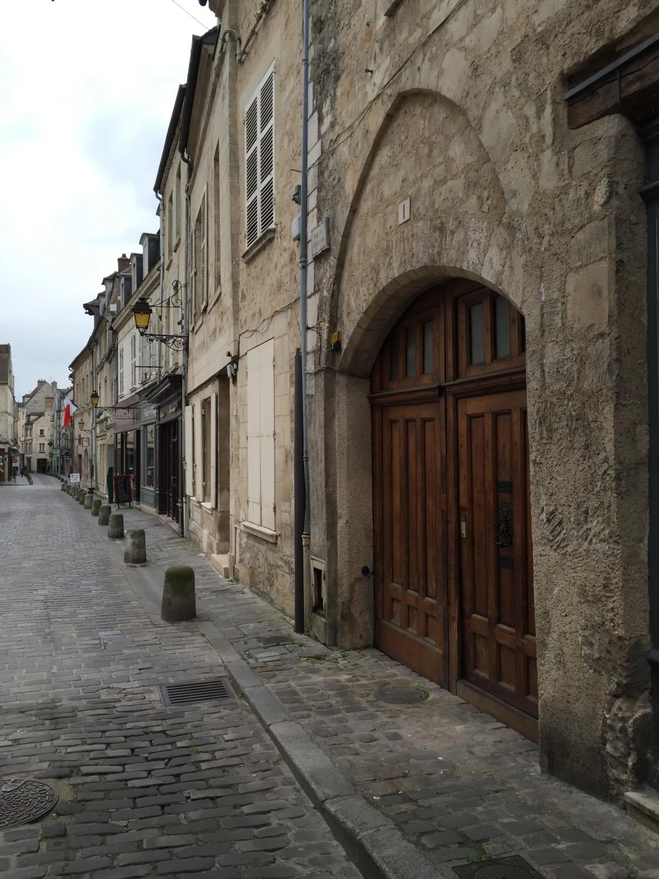 Street view in Le Castel Ecossais