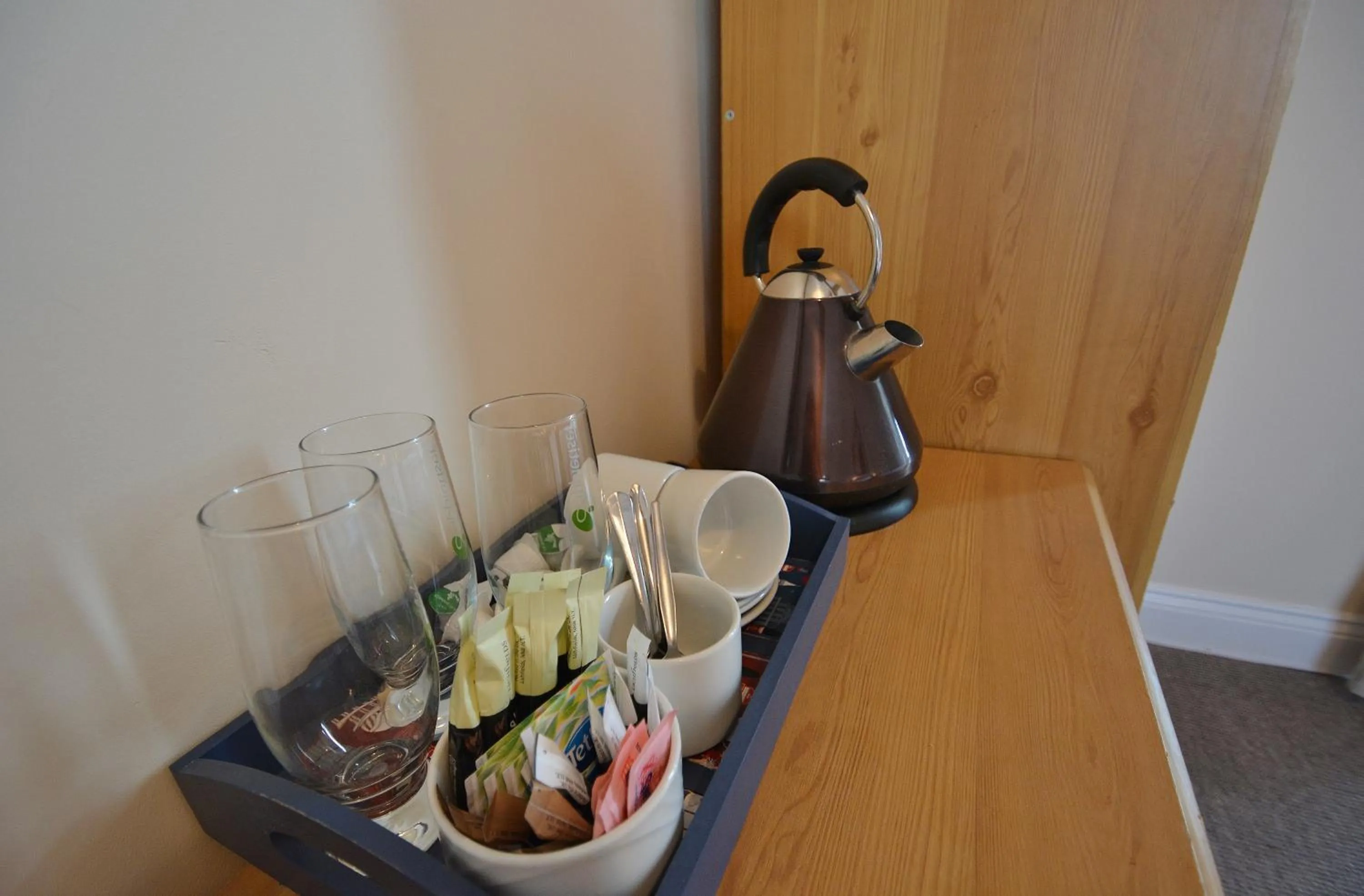 Coffee/tea facilities in The Old Red Lion