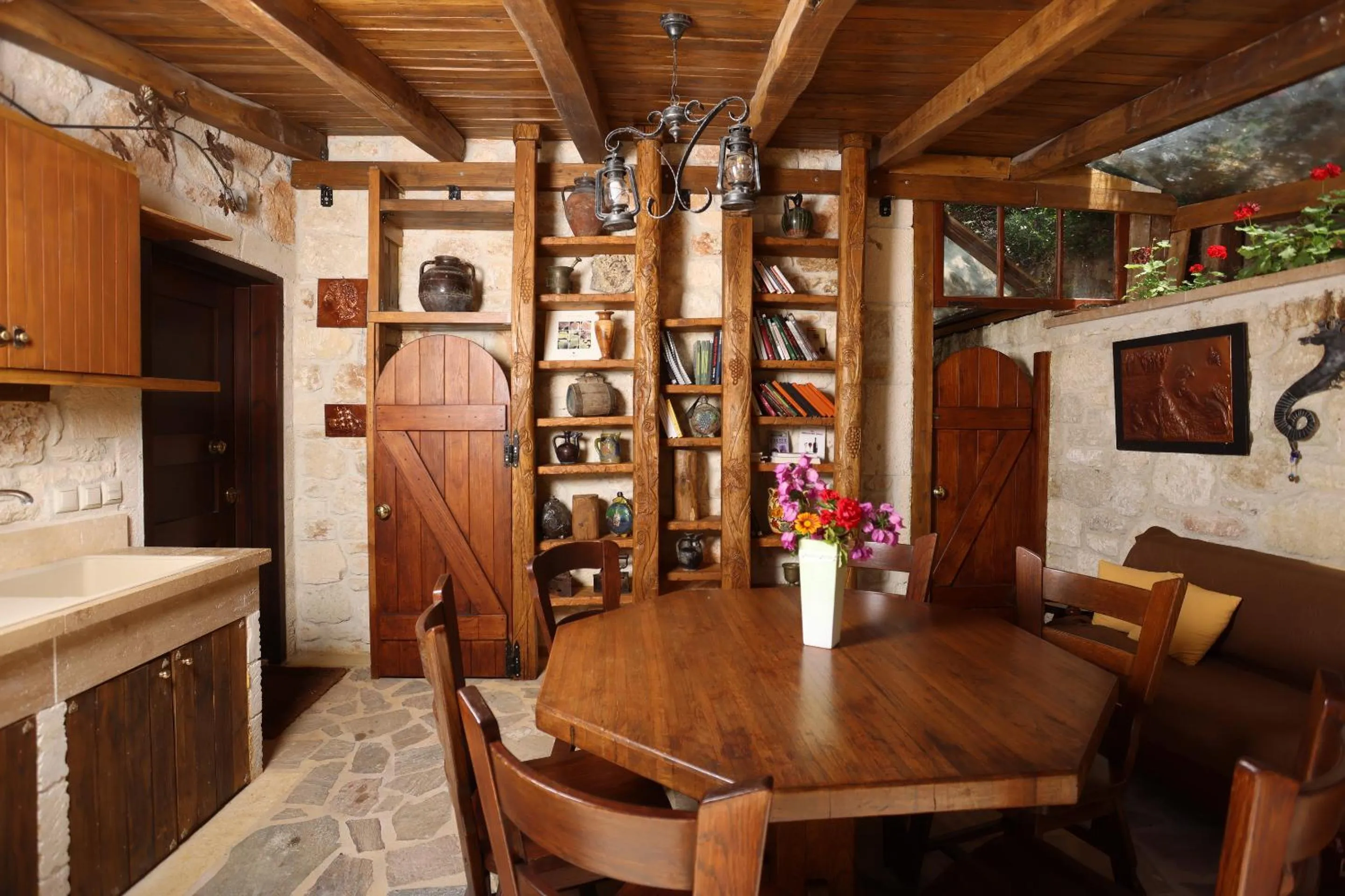 Dining area in Akritas Ef Zin Villas & Suites