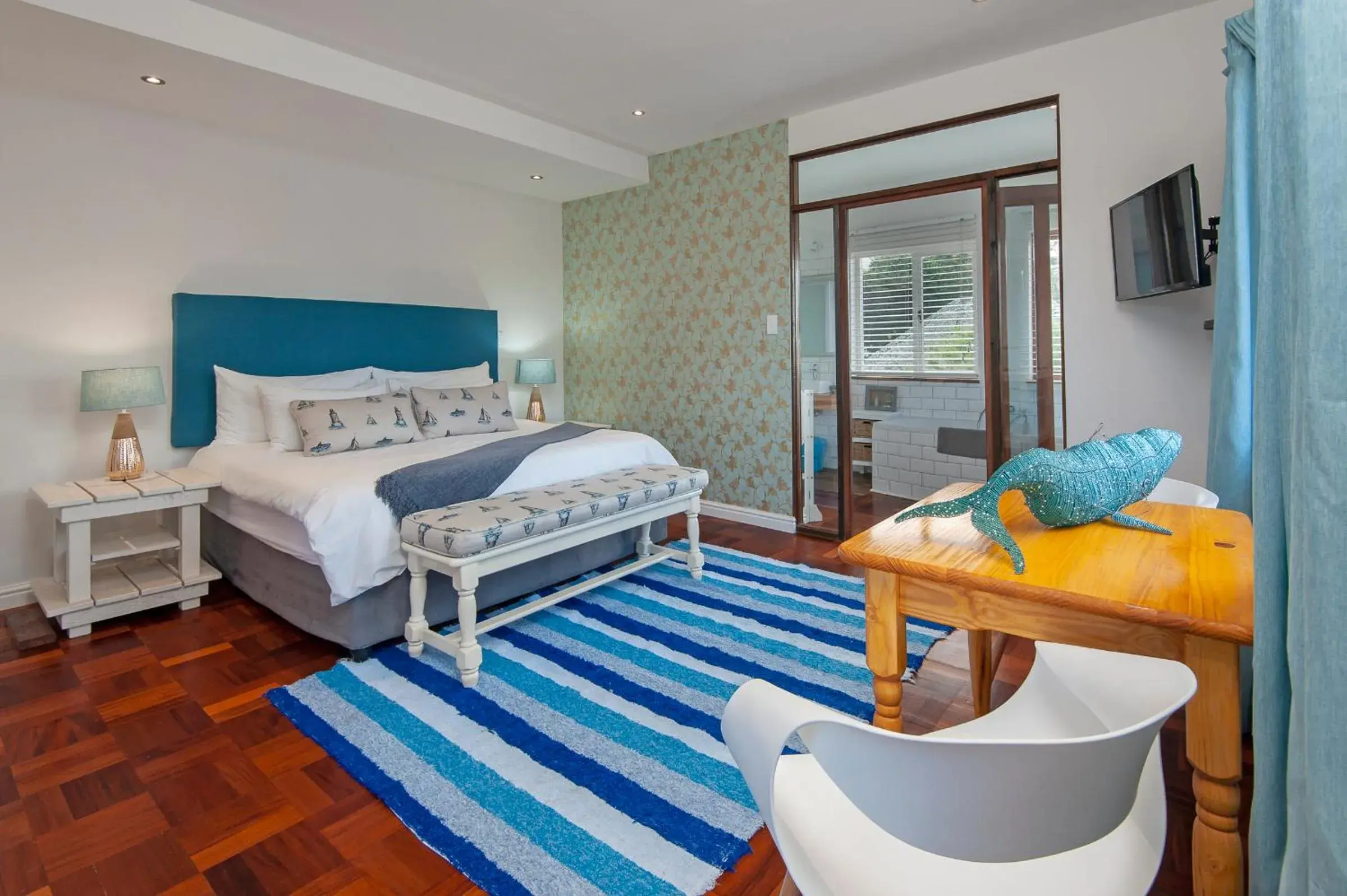 Double Room - single occupancy in 6 Stemmet Lodge Double Room - single occupancy in 6 Stemmet Lodge