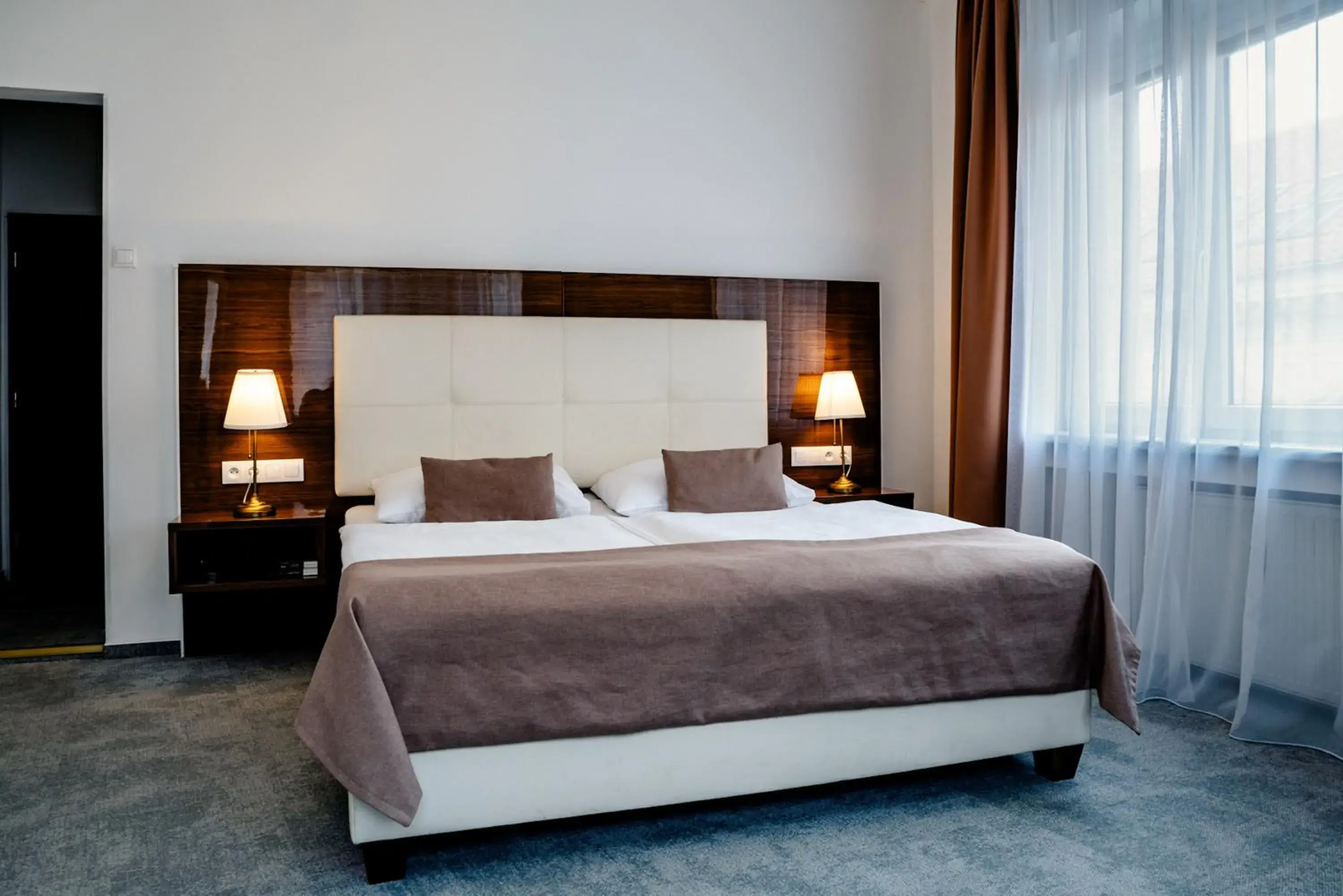 Double Room in Petit Dependance Double Room in Petit Dependance