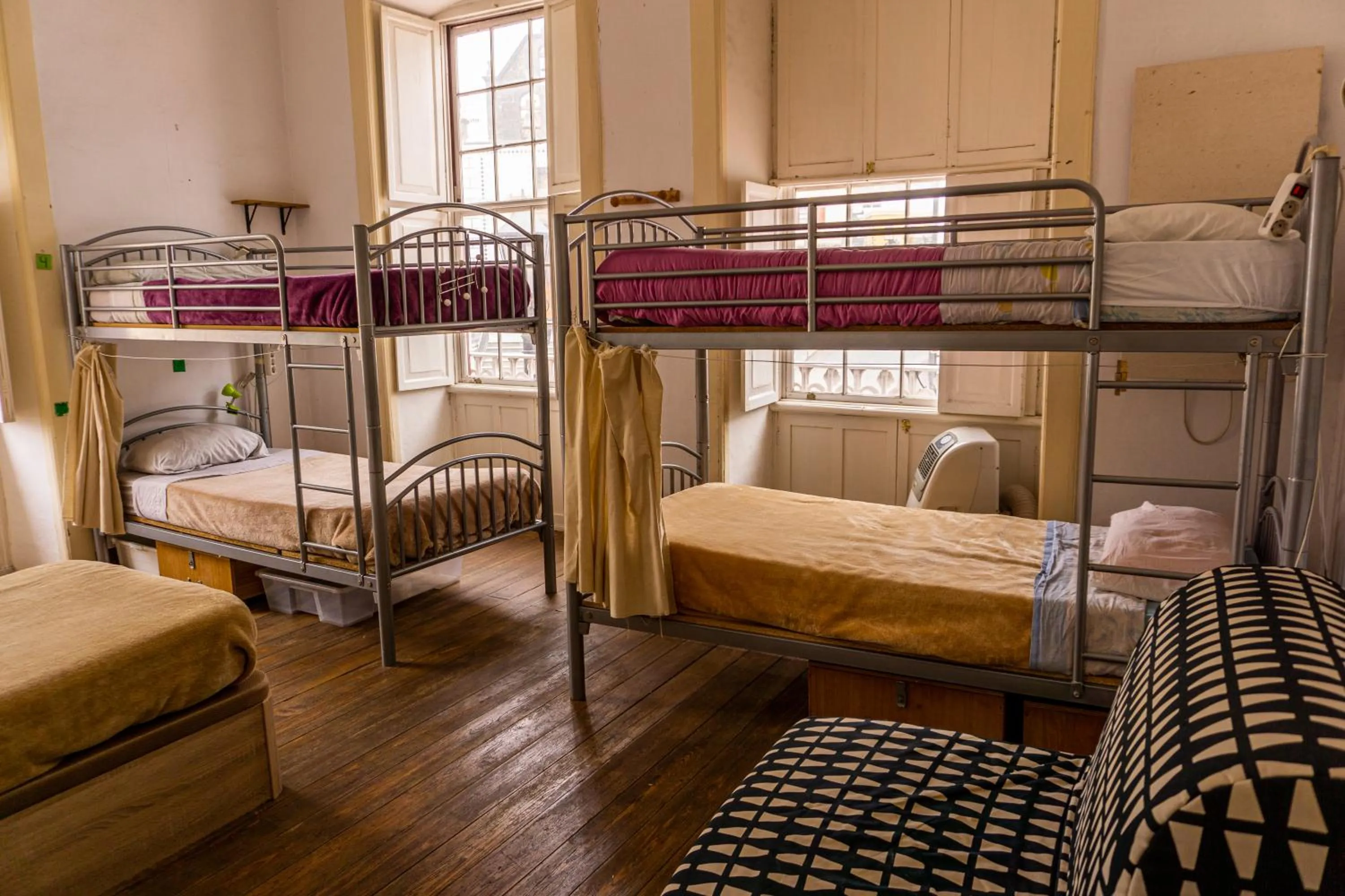 Photo of the whole room, Bed in Hostel Albergue La Casa Encantada