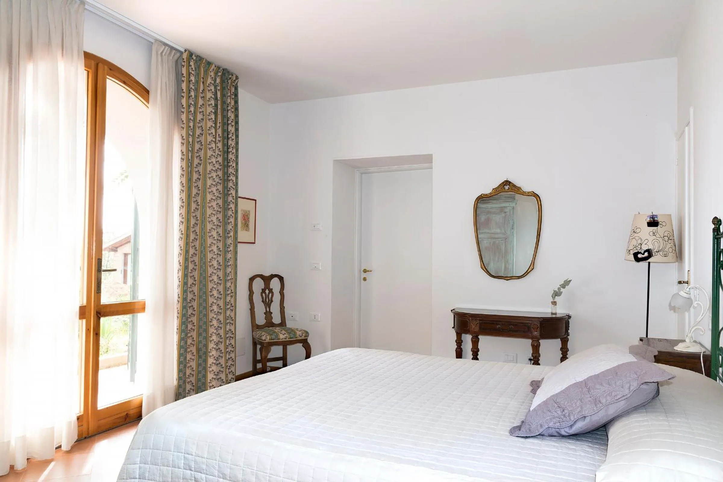 Bed in Agriturismo Podere Rondinaio